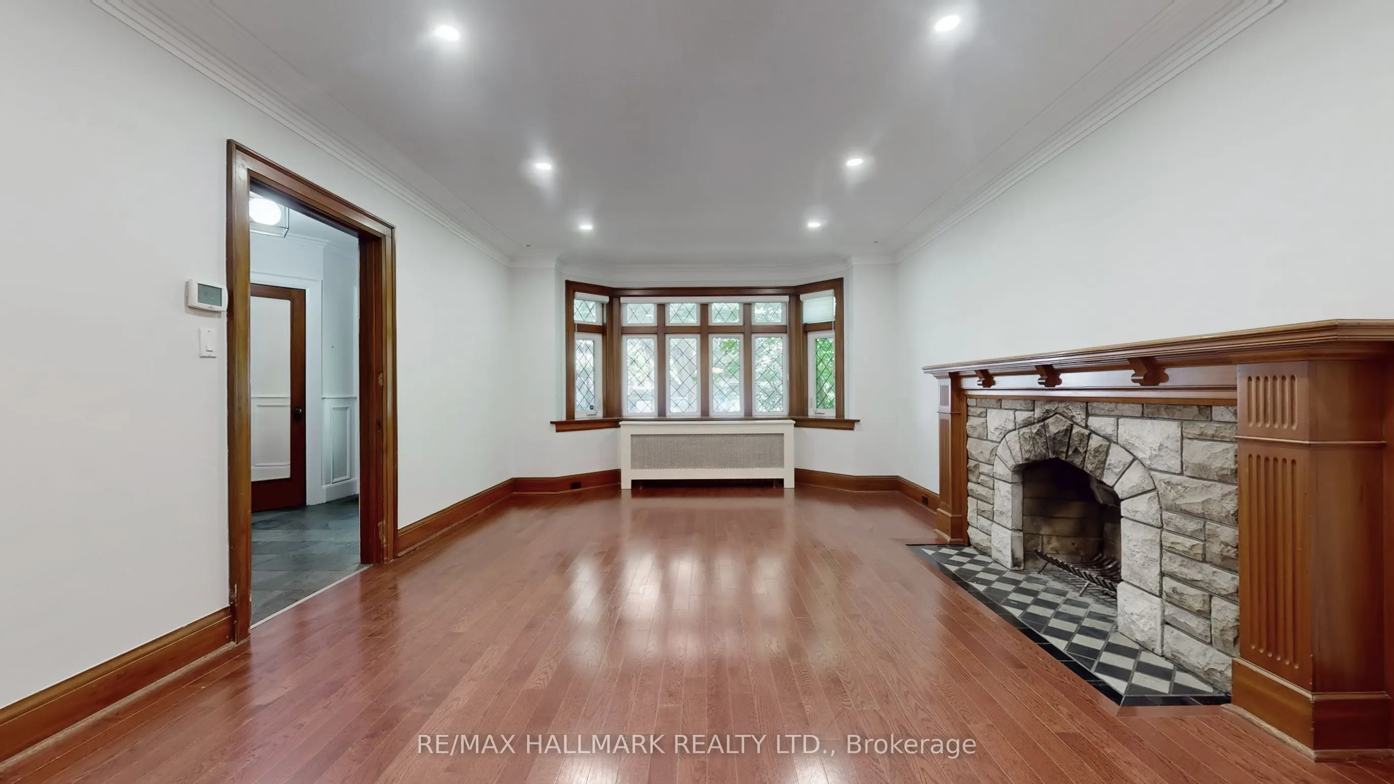 139 Hillhurst Boulevard