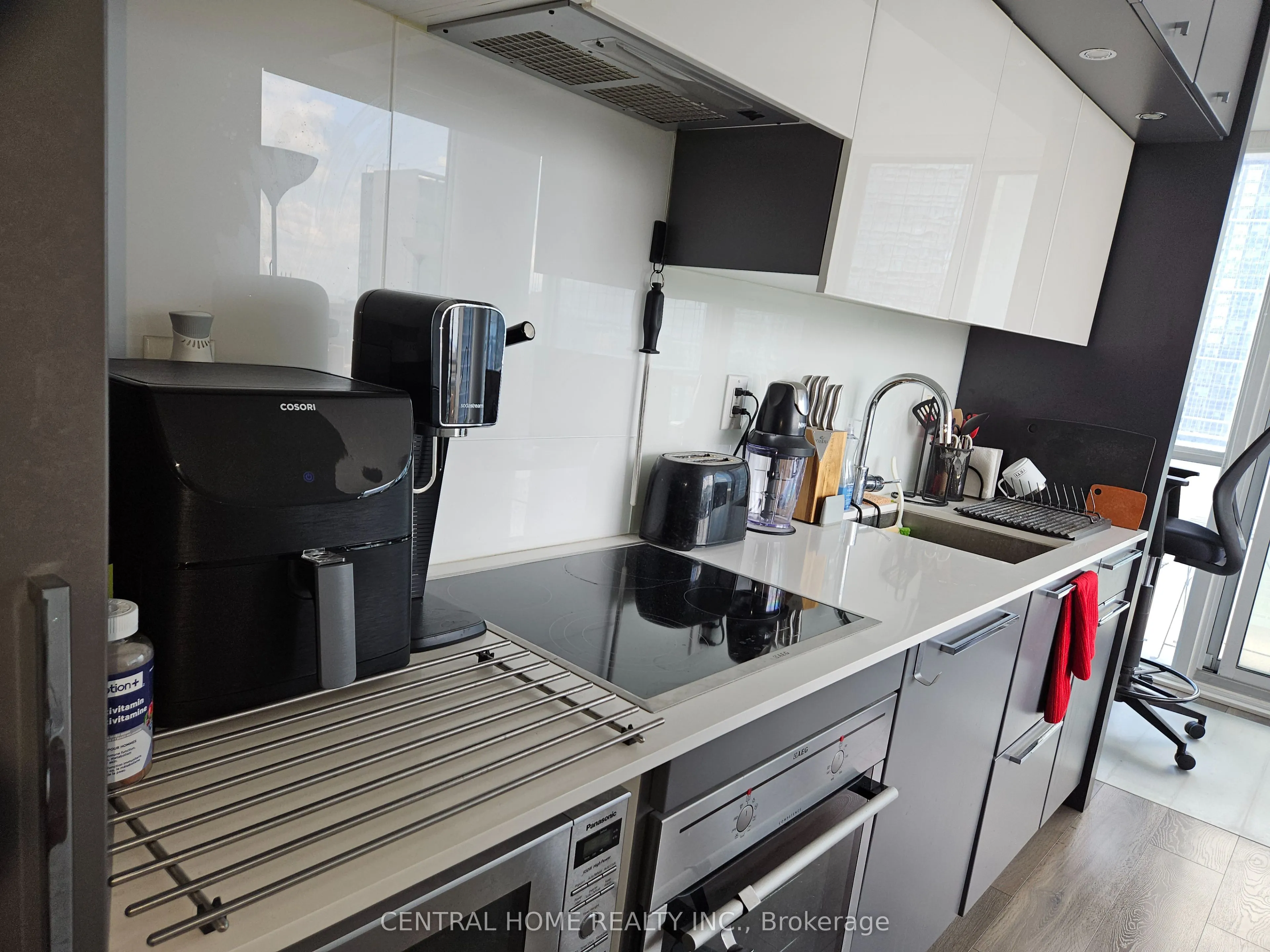 15 Grenville Street, #2603