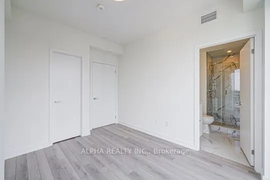 89 Church Street, #4104
