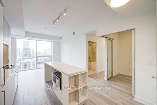 89 Church Street, #4104