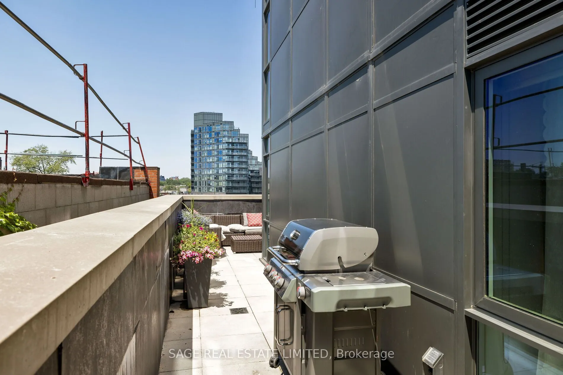 1205 Queen Street W, #403