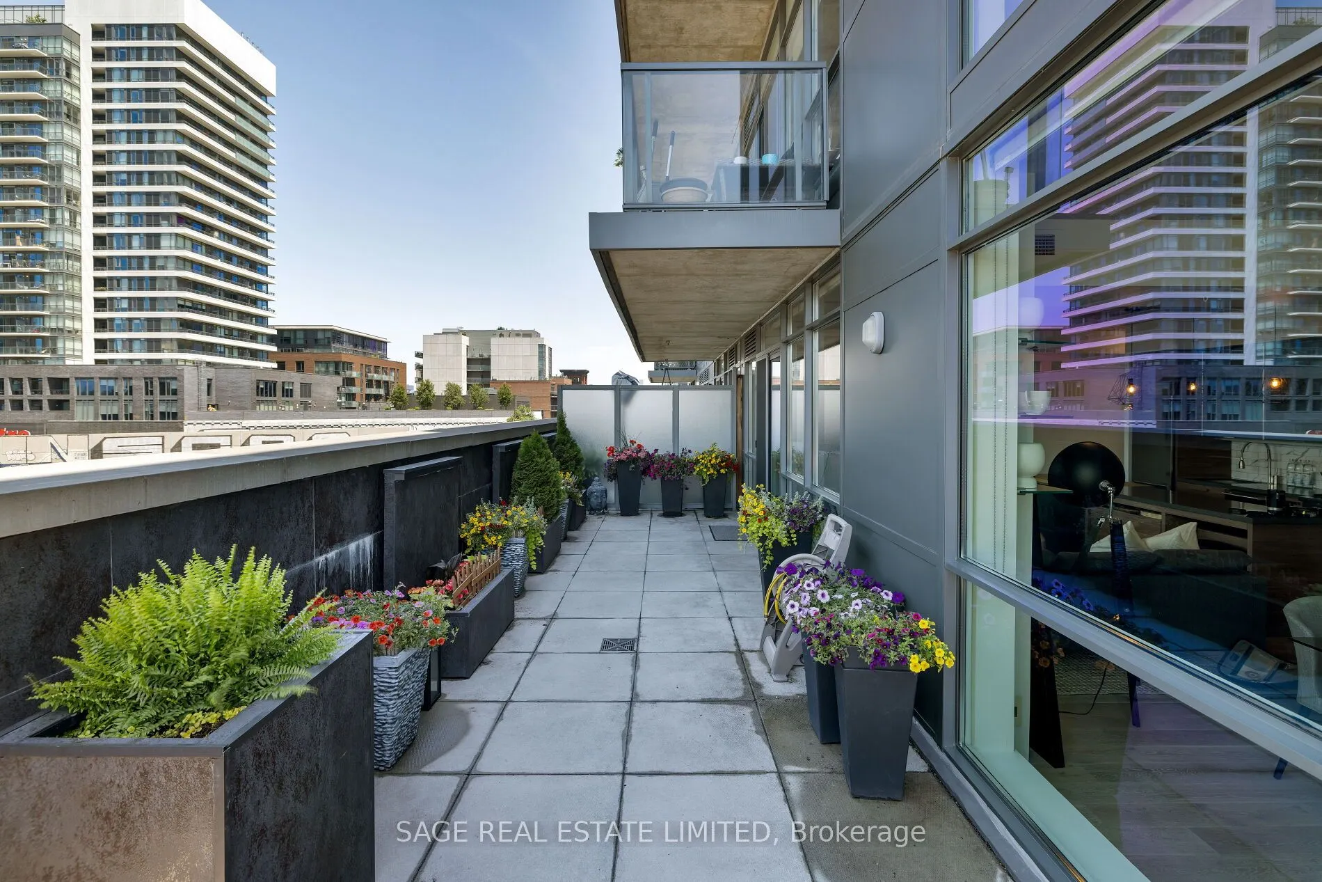 1205 Queen Street W, #403