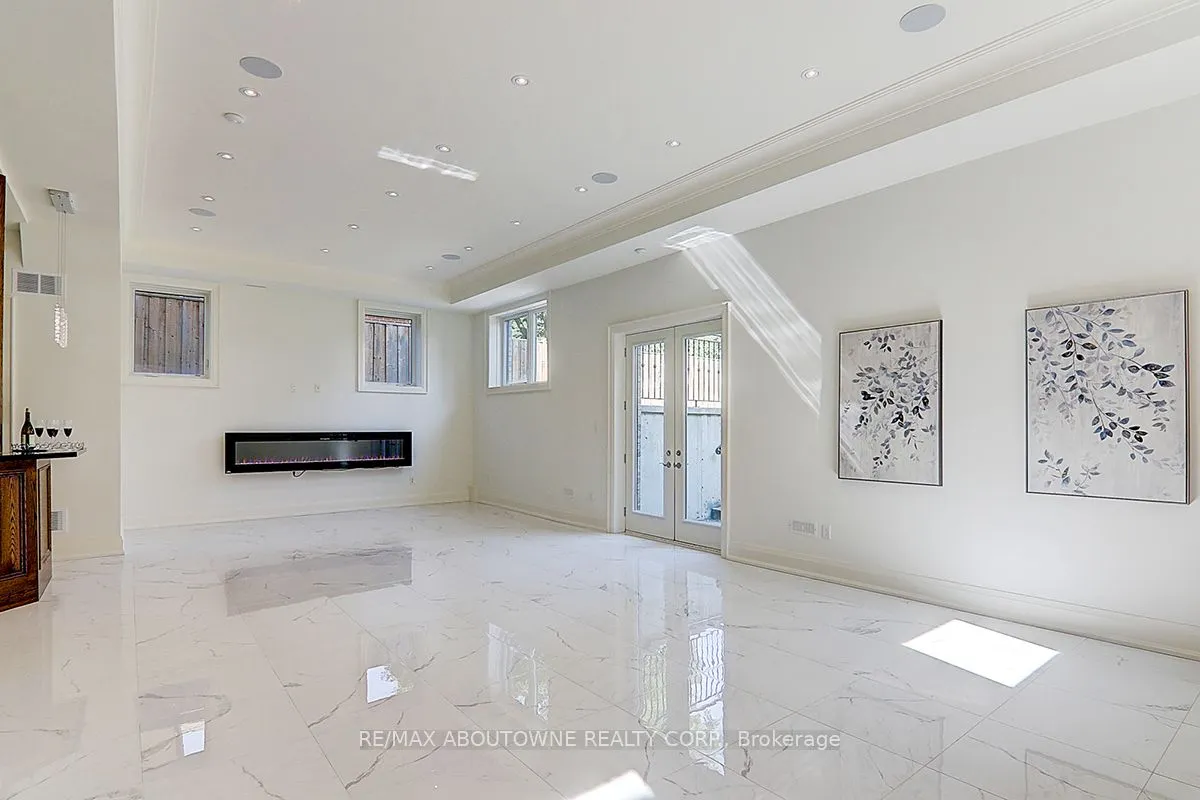 69 Heathview Avenue