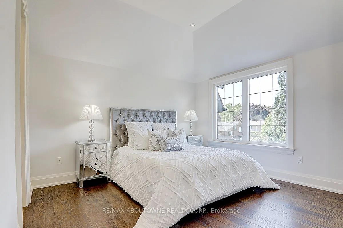 69 Heathview Avenue