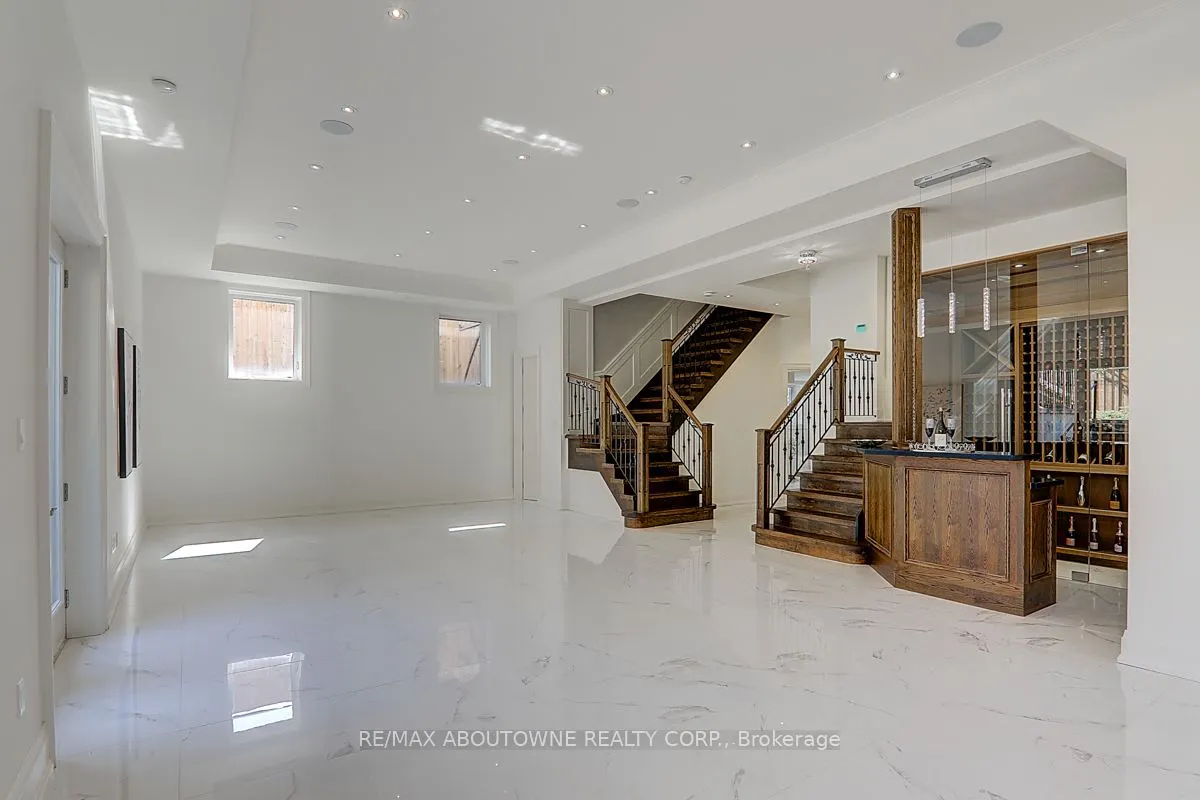 69 Heathview Avenue