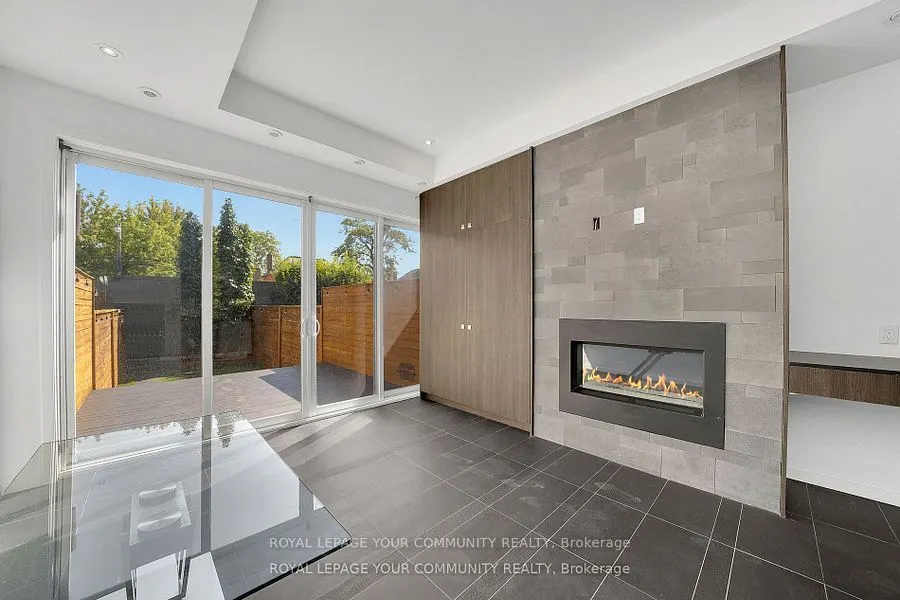 257 Roxton Road