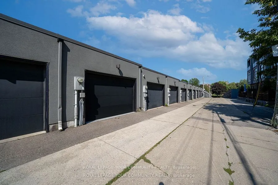 257 Roxton Road