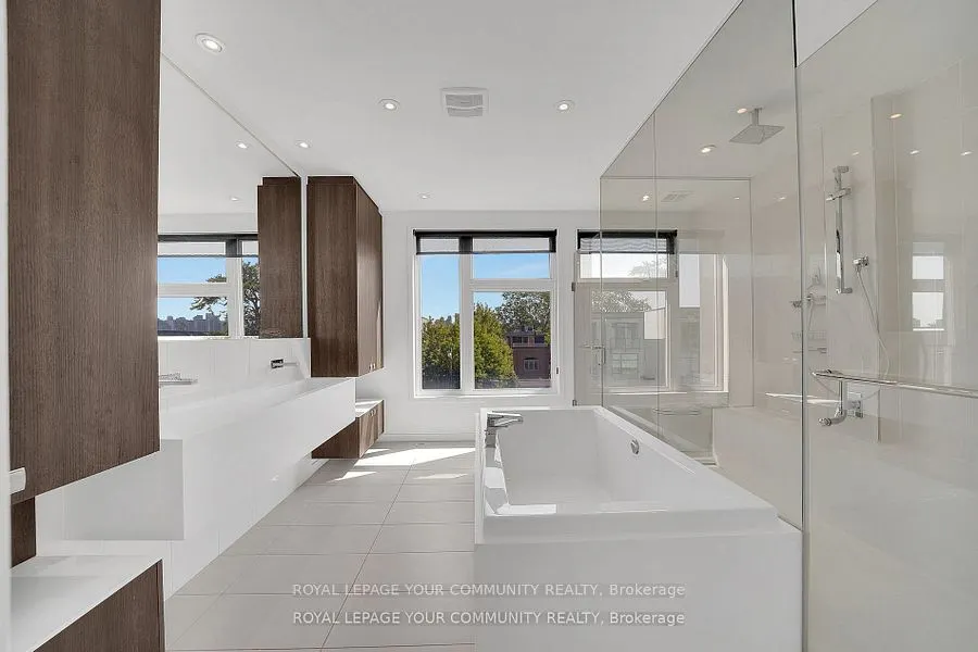 257 Roxton Road