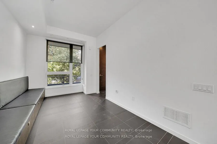 257 Roxton Road