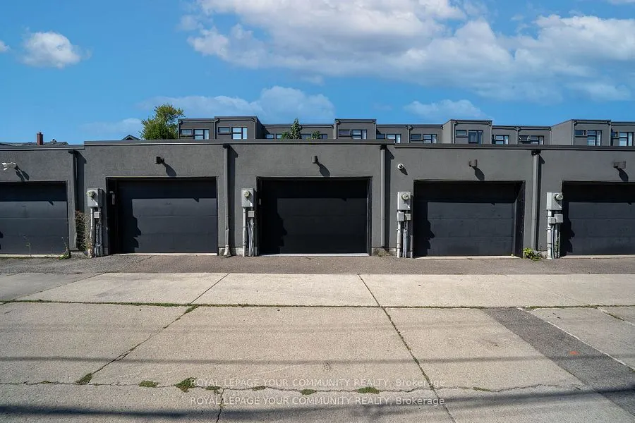 257 Roxton Road