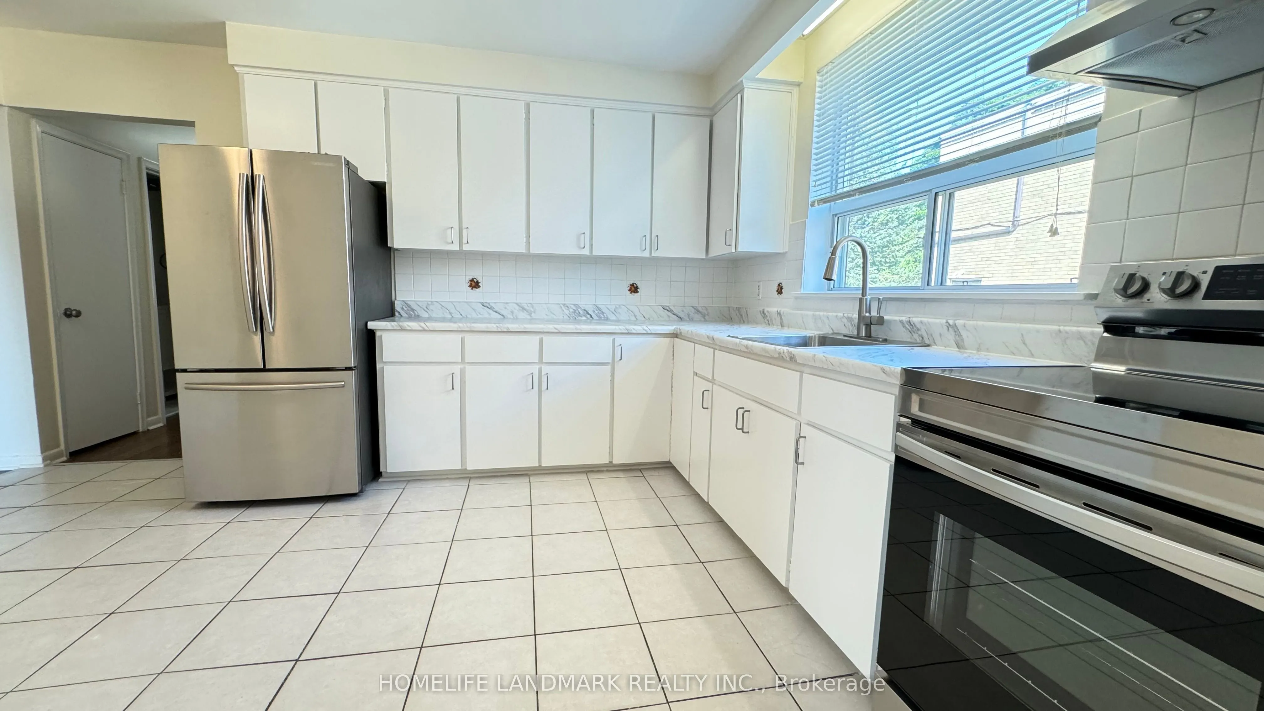 242 Wilmington Avenue, #2