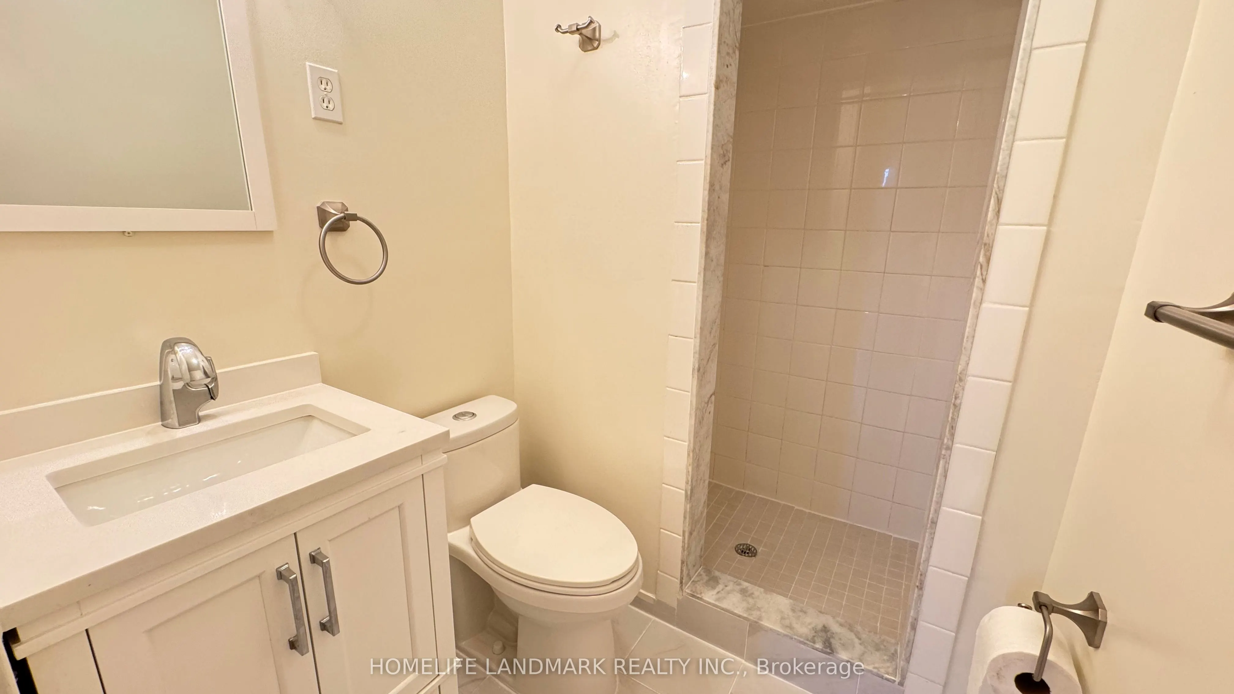 242 Wilmington Avenue, #2