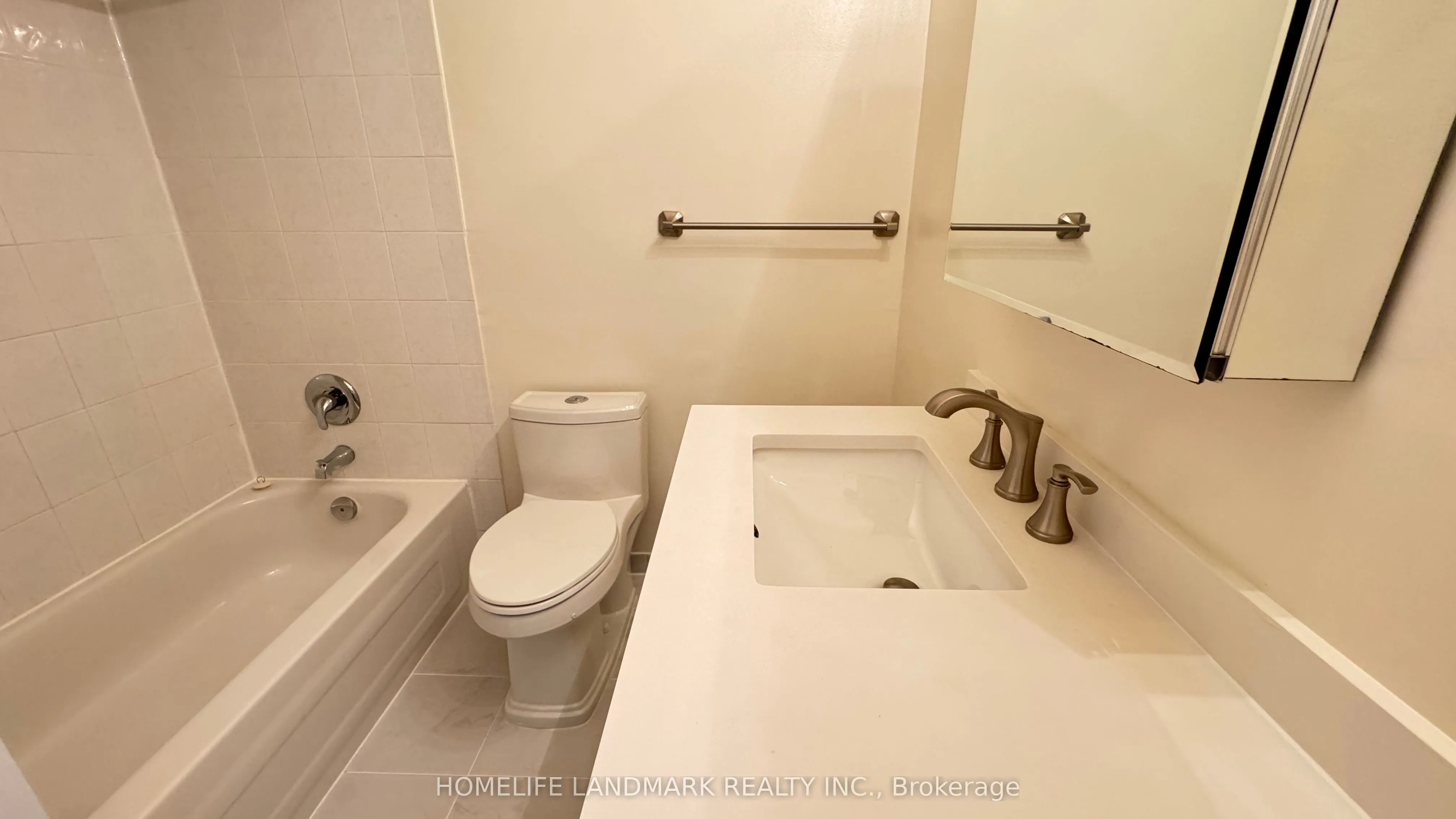 242 Wilmington Avenue, #2
