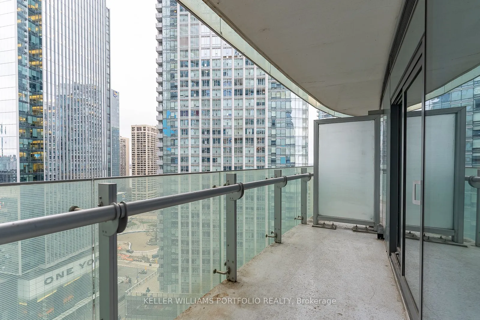 12 York Street, #1801