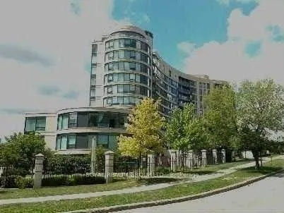 18 Valley Woods Road, #1013