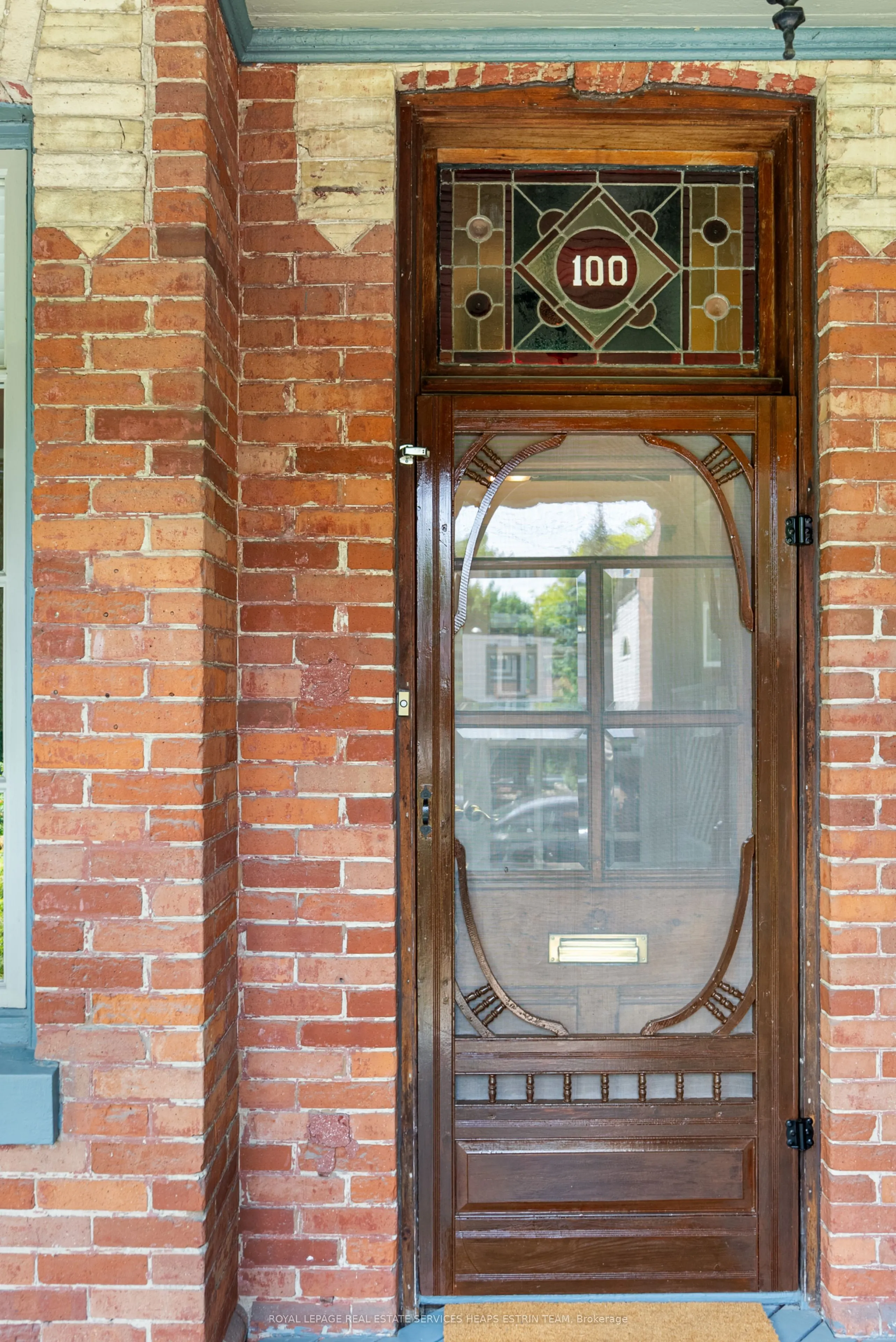 100 Amelia Street