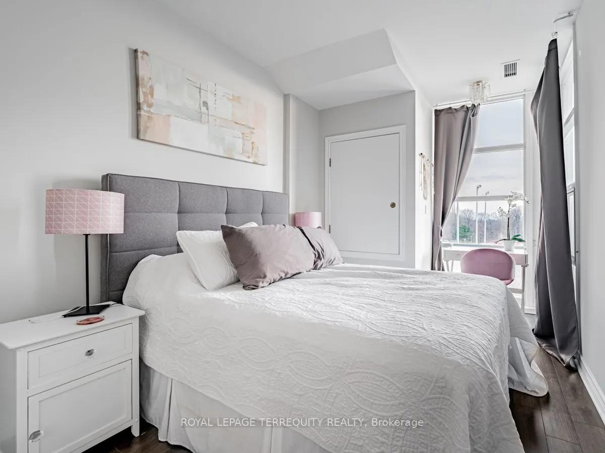 1 Leaside Park Drive, #314