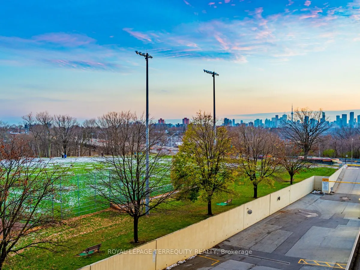 1 Leaside Park Drive, #314