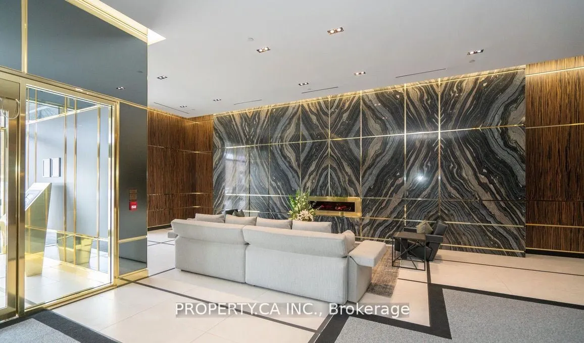 3018 Yonge Street, #1010
