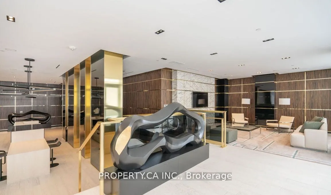 3018 Yonge Street, #1010