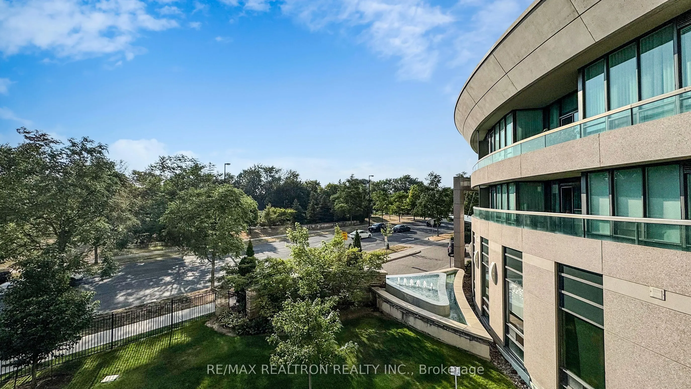 503 Beecroft Road, #219