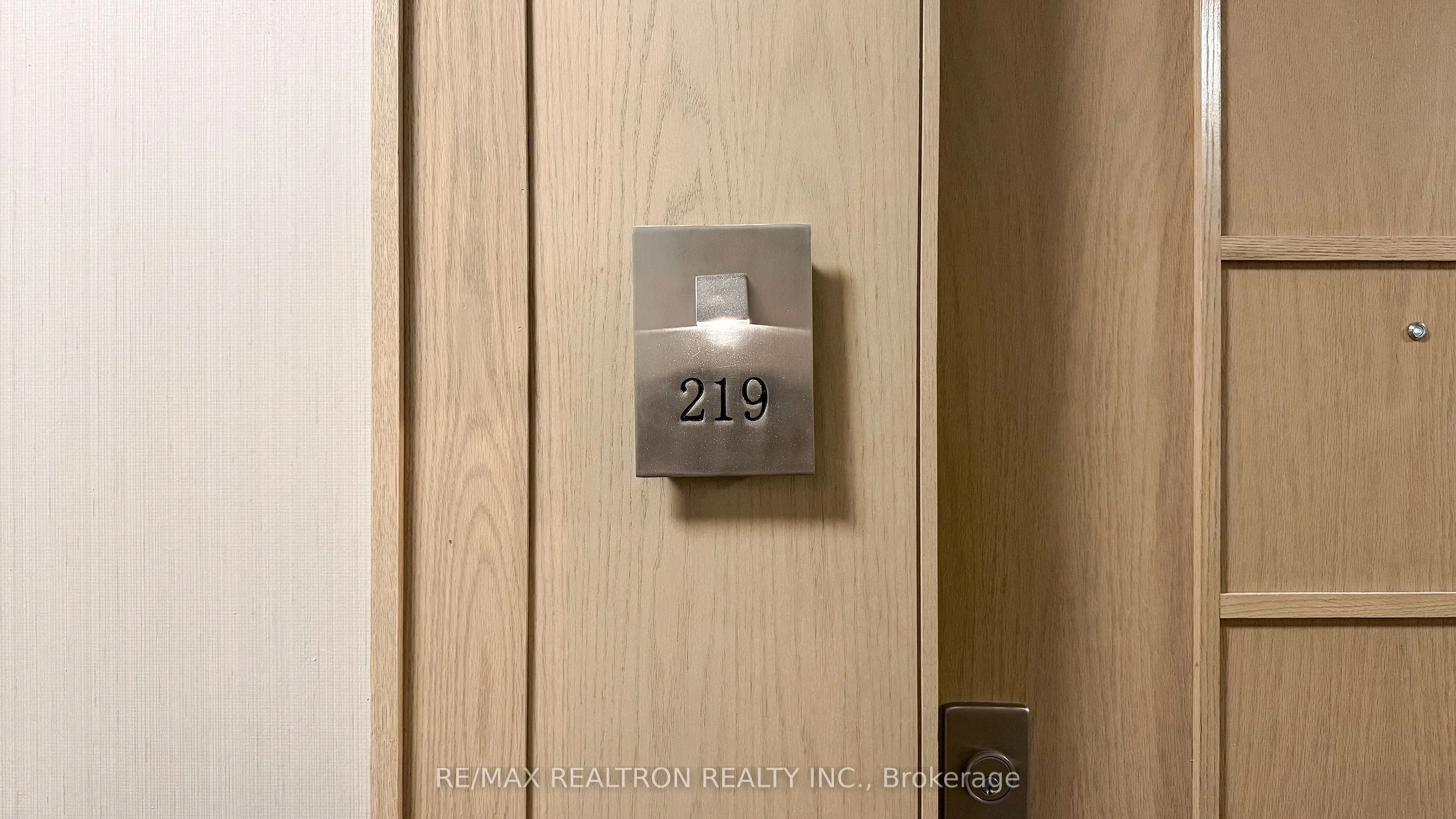 503 Beecroft Road, #219