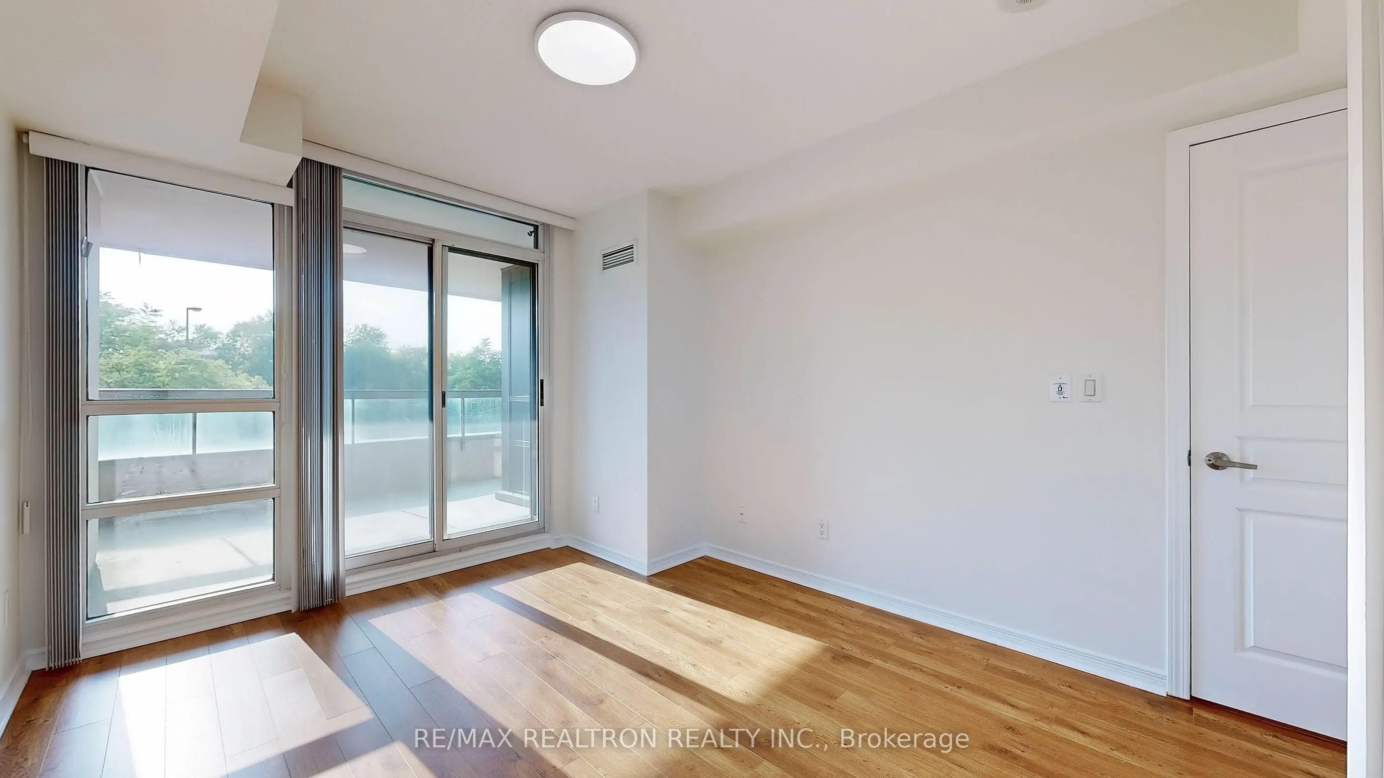 503 Beecroft Road, #219