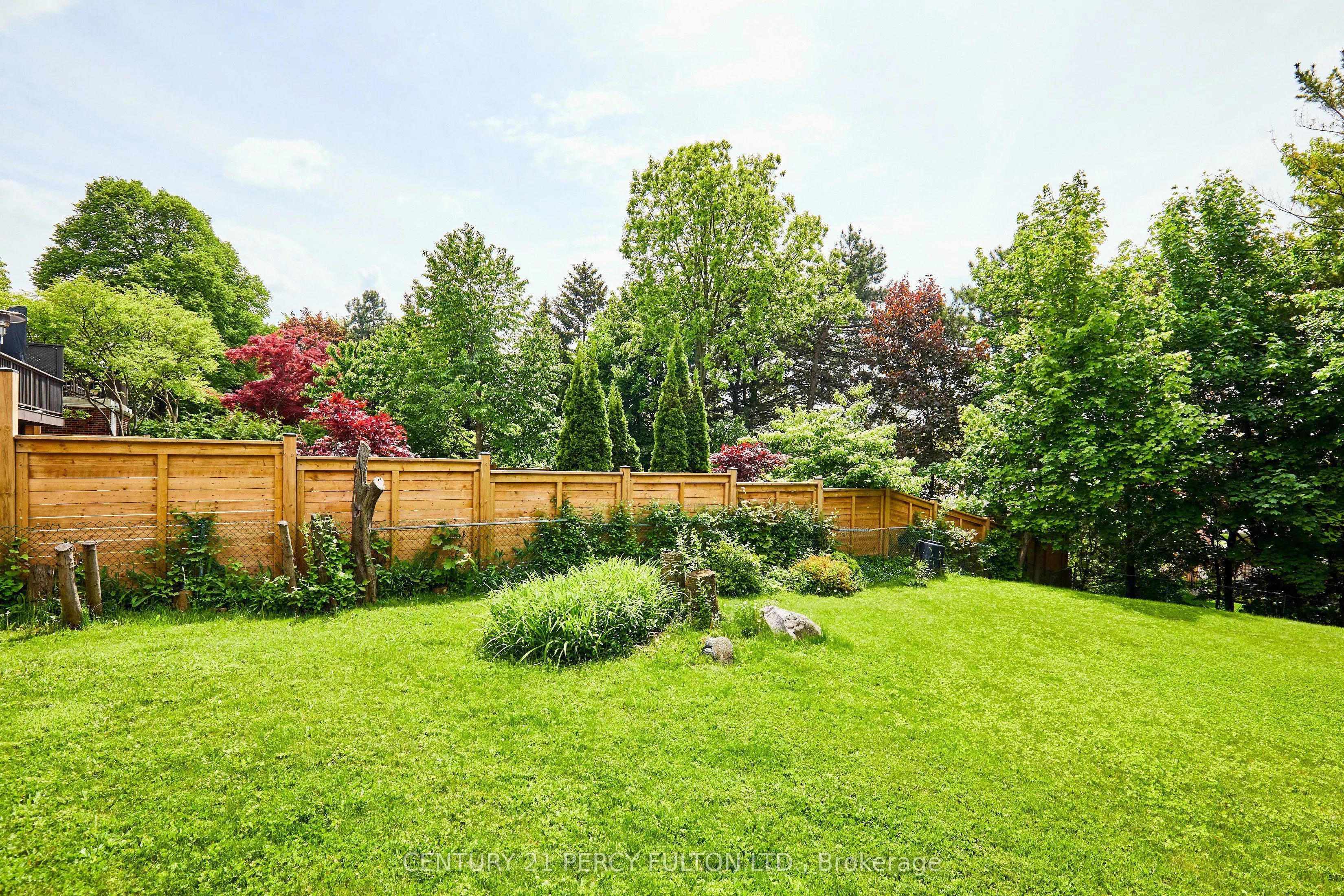 40 Farmview Crescent