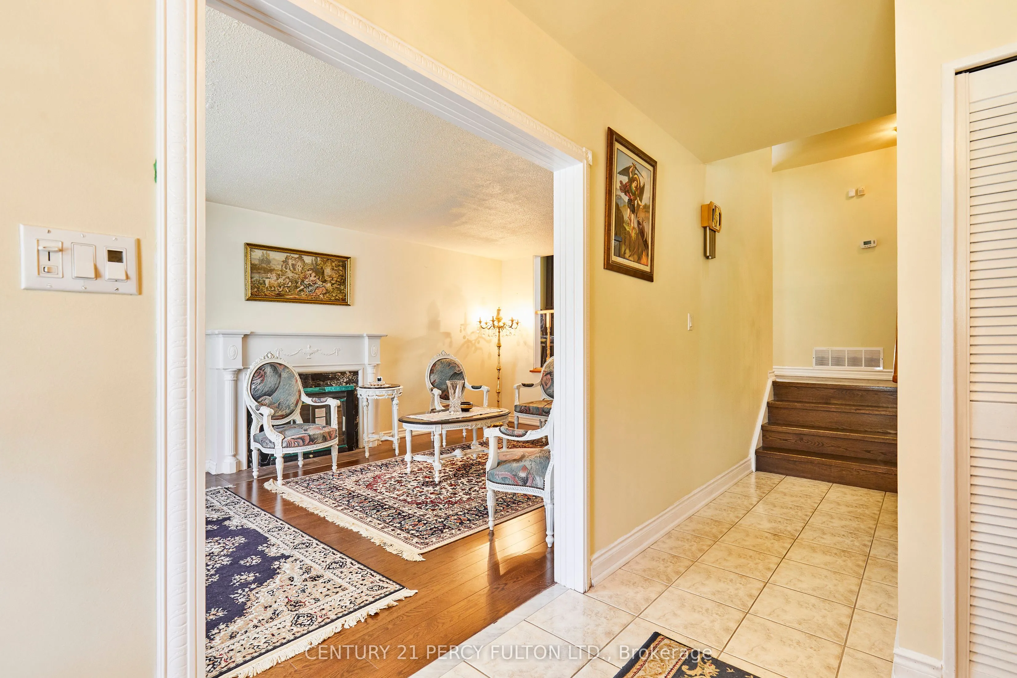 40 Farmview Crescent