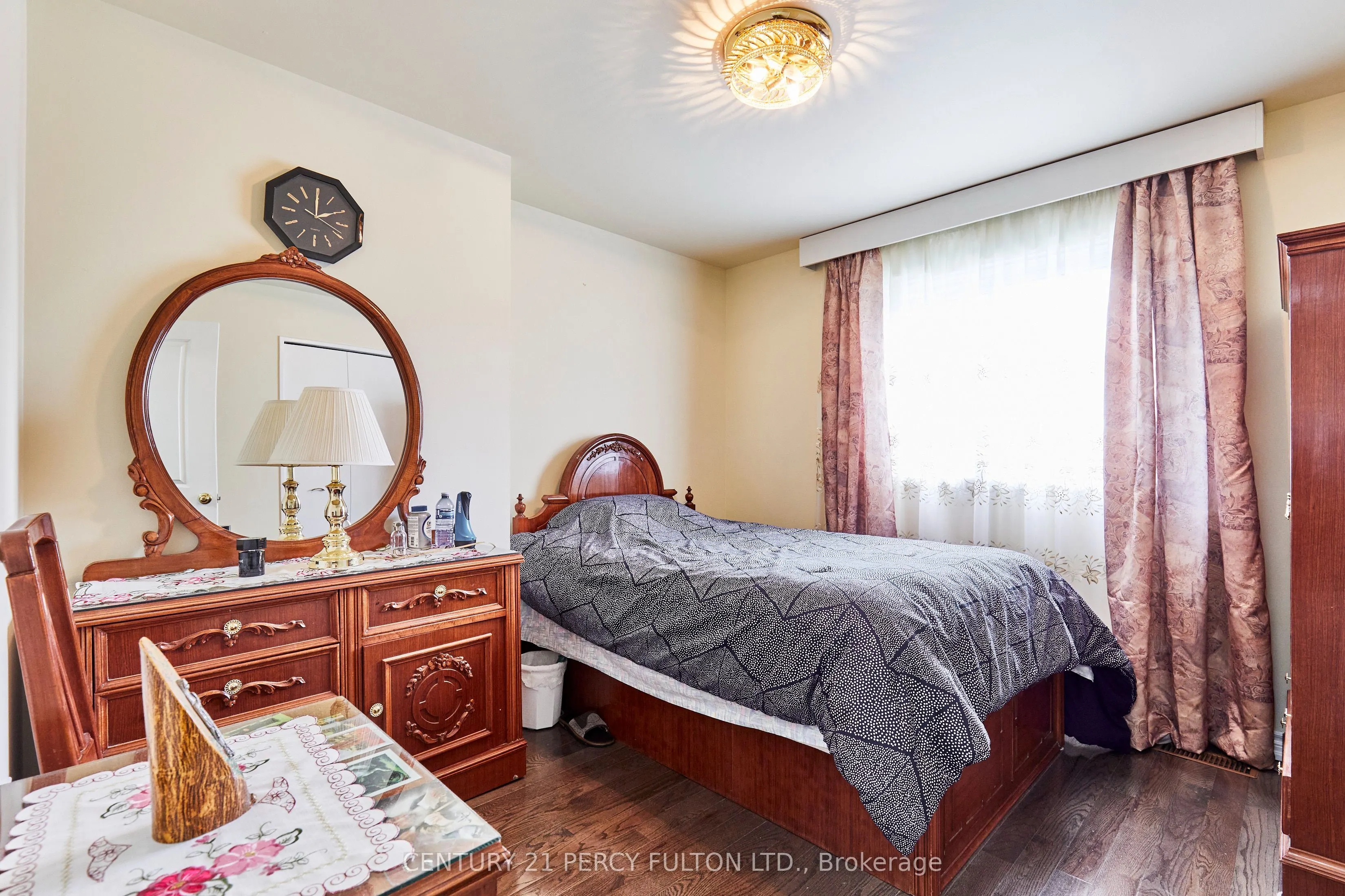 40 Farmview Crescent