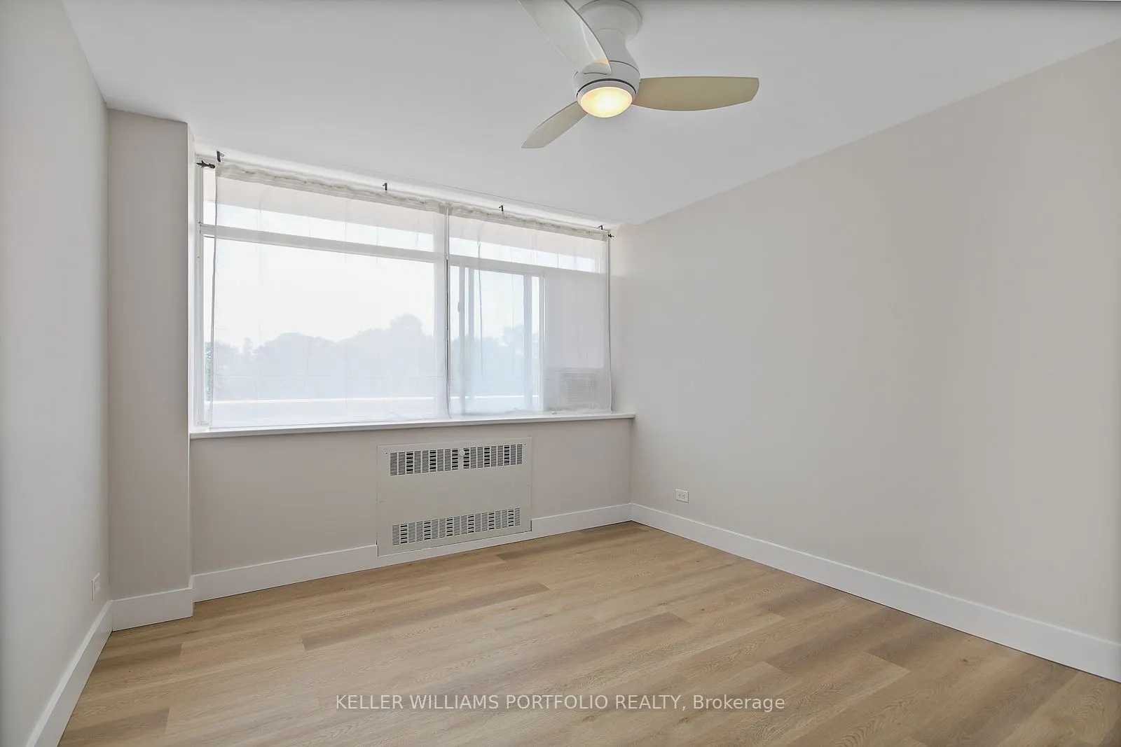 580 Christie Street, #206