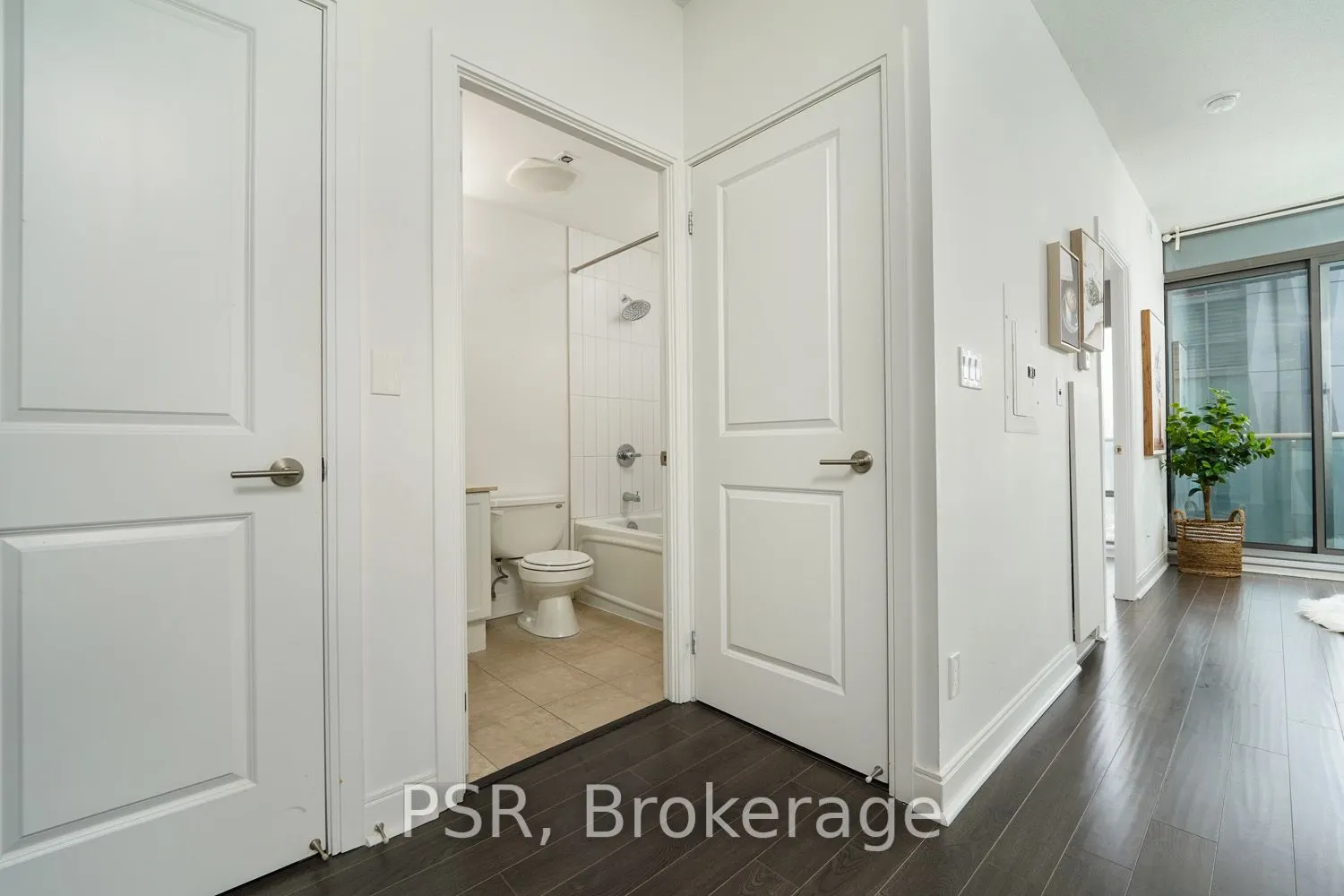 18 Yorkville Avenue, #2103
