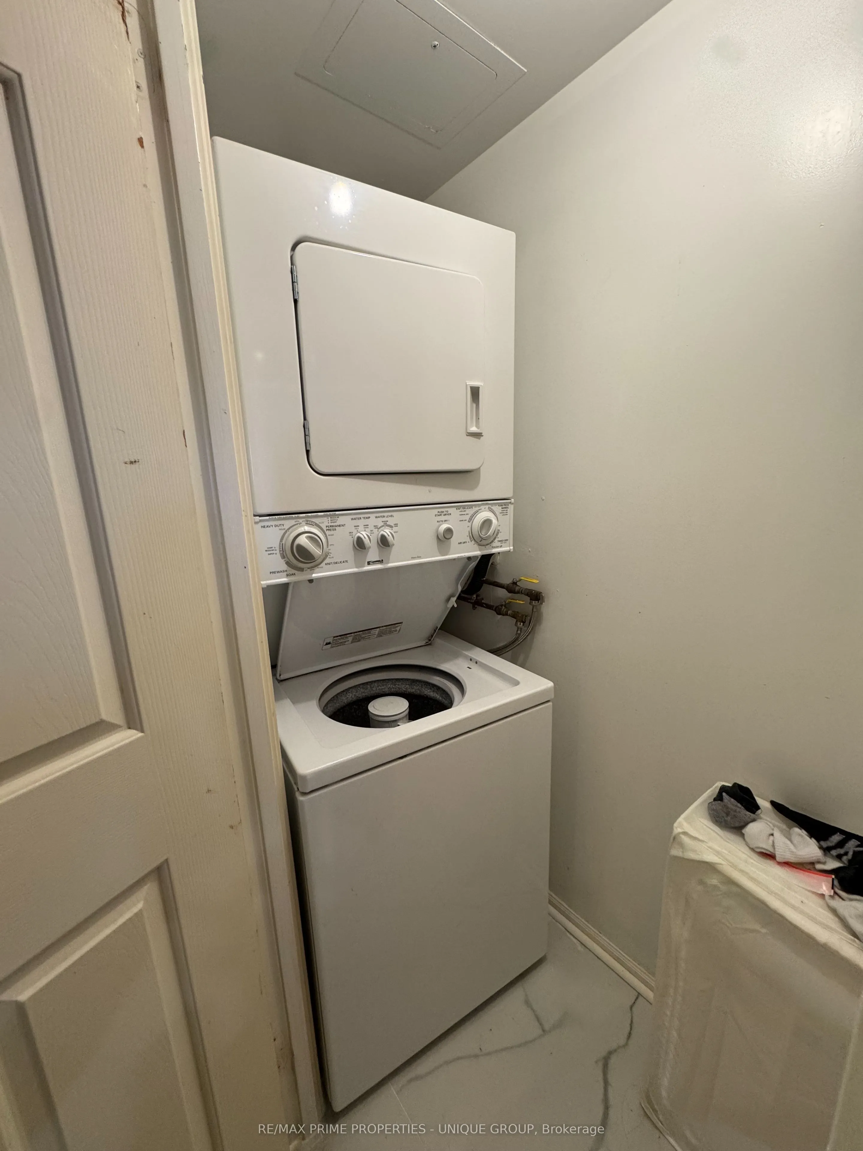 717 Bay Street, #1206