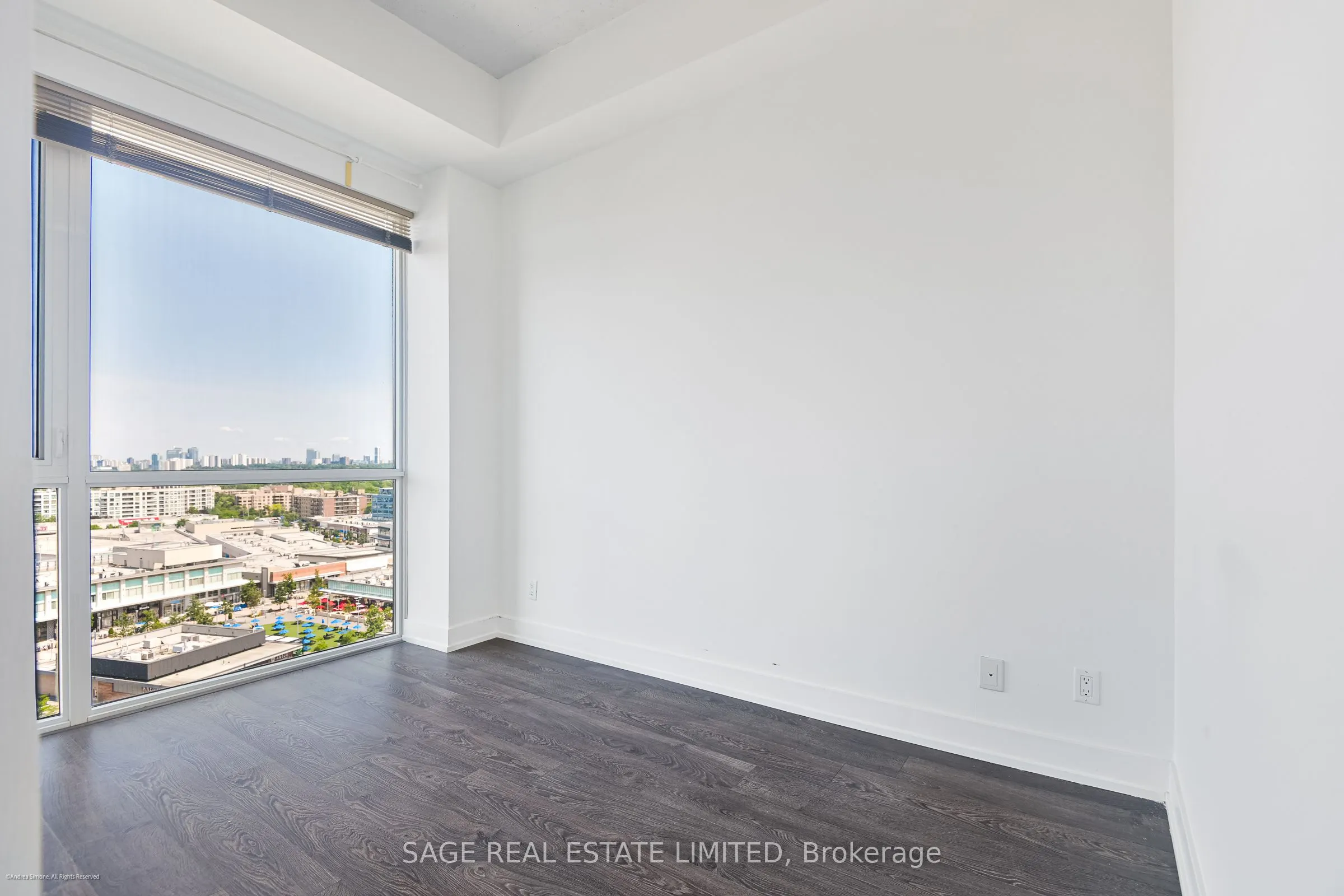 75 The Donway W, #1102
