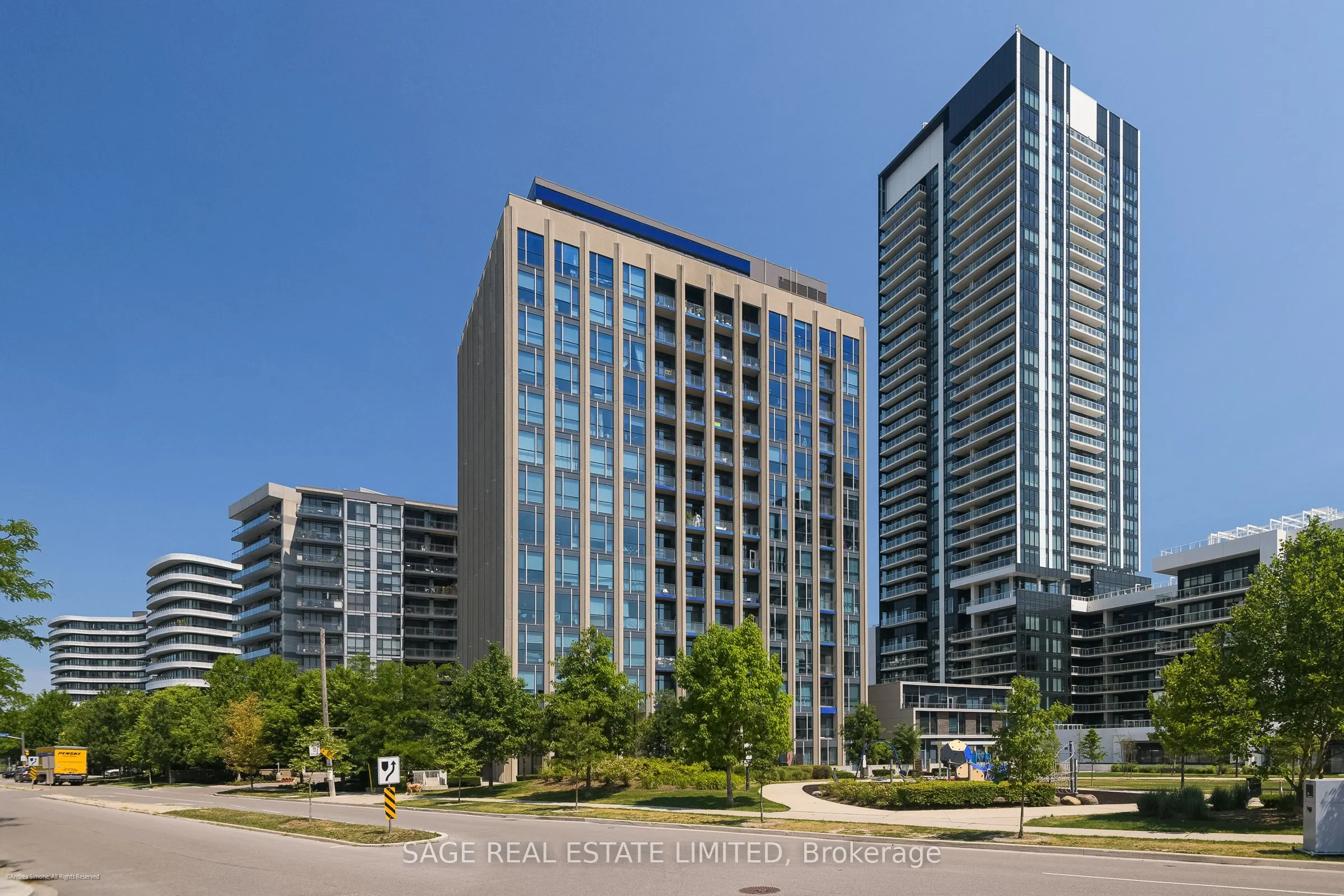 75 The Donway W, #1102