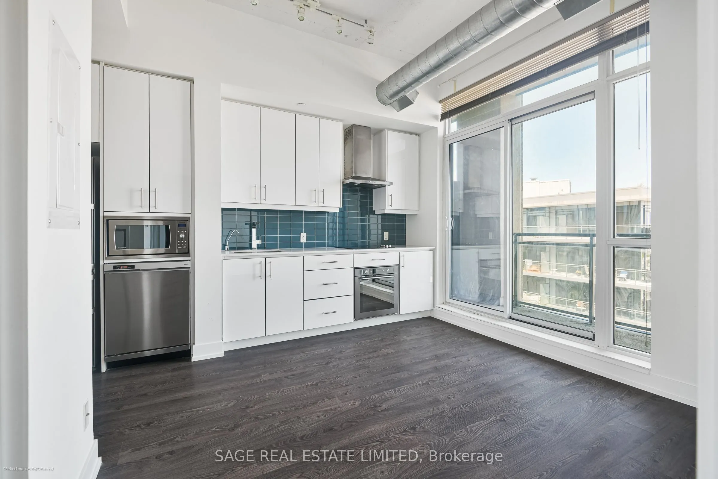 75 The Donway W, #1102