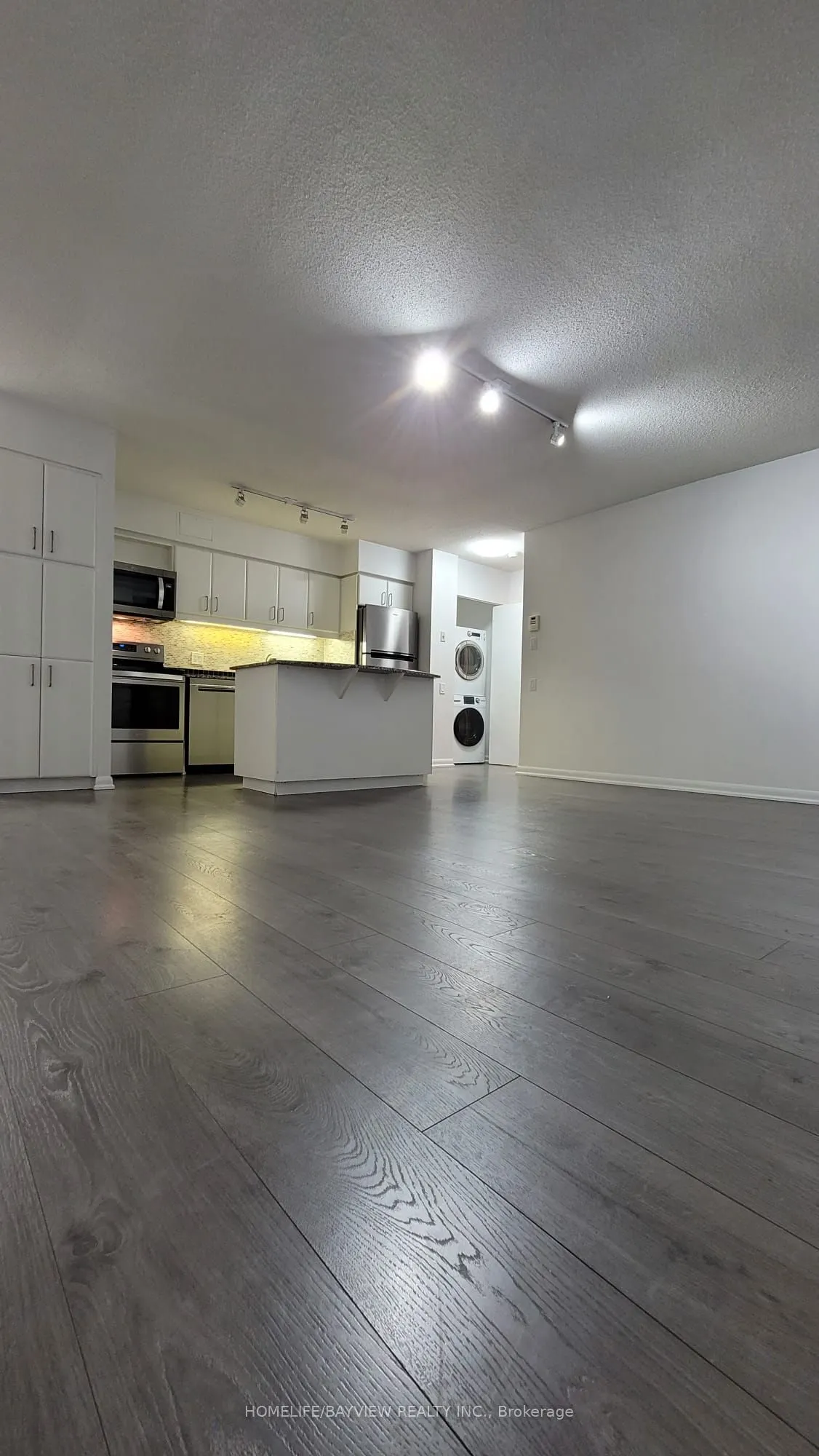 33 Sheppard Avenue E, #406