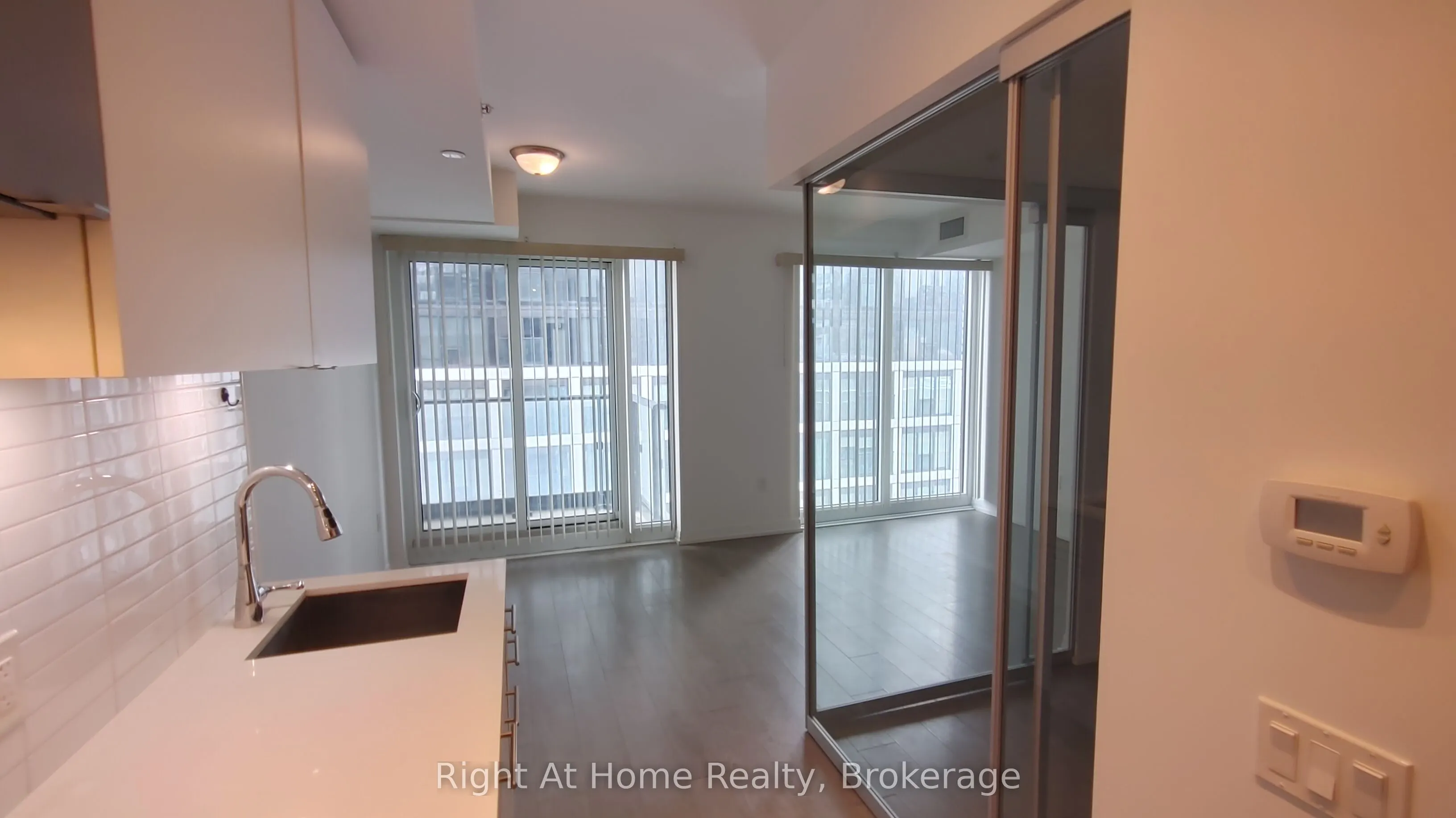 251 Jarvis Street, #1818