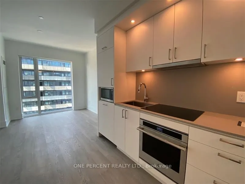470 Front Street W, #1901