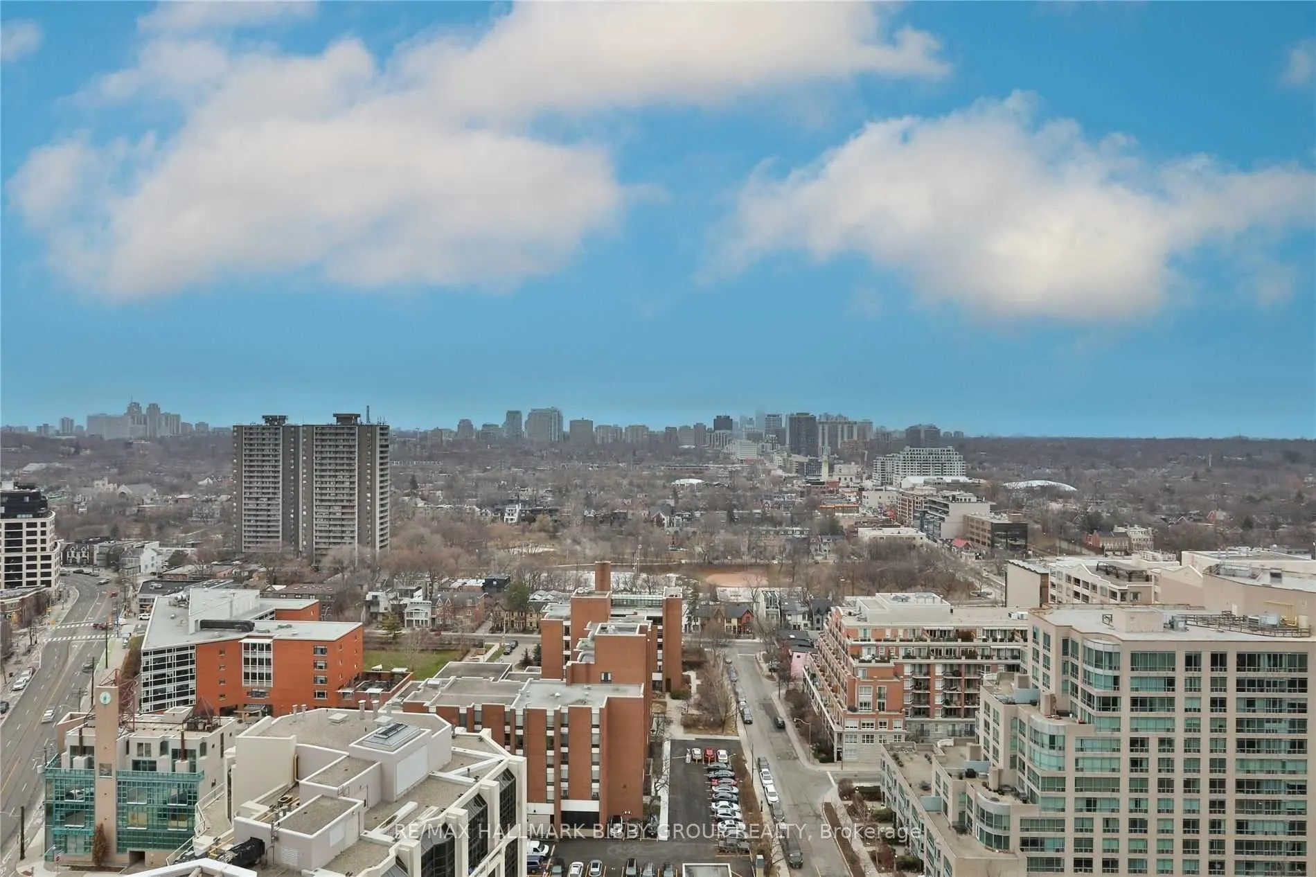 32 Davenport Road, #2102