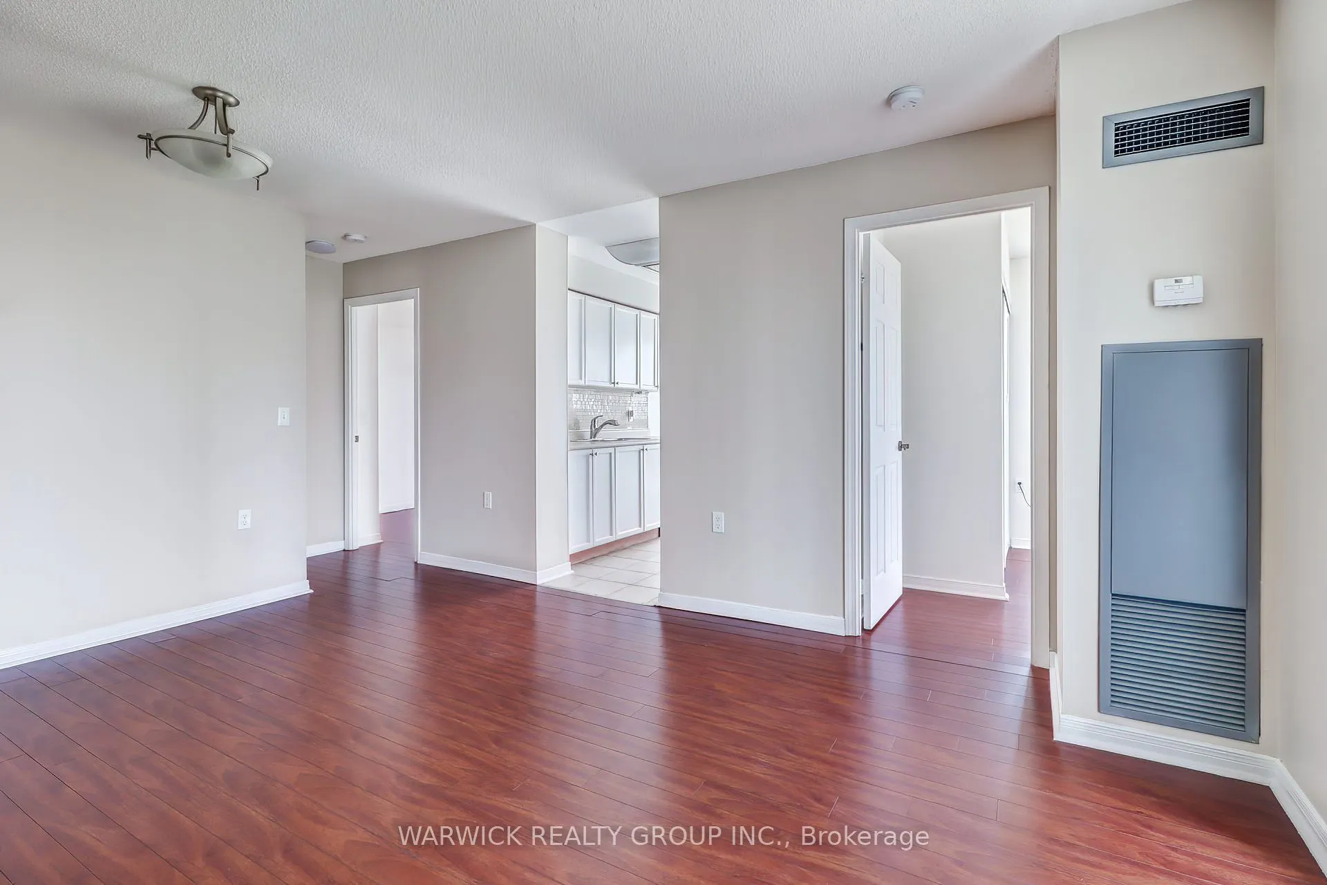 28 Olive Avenue