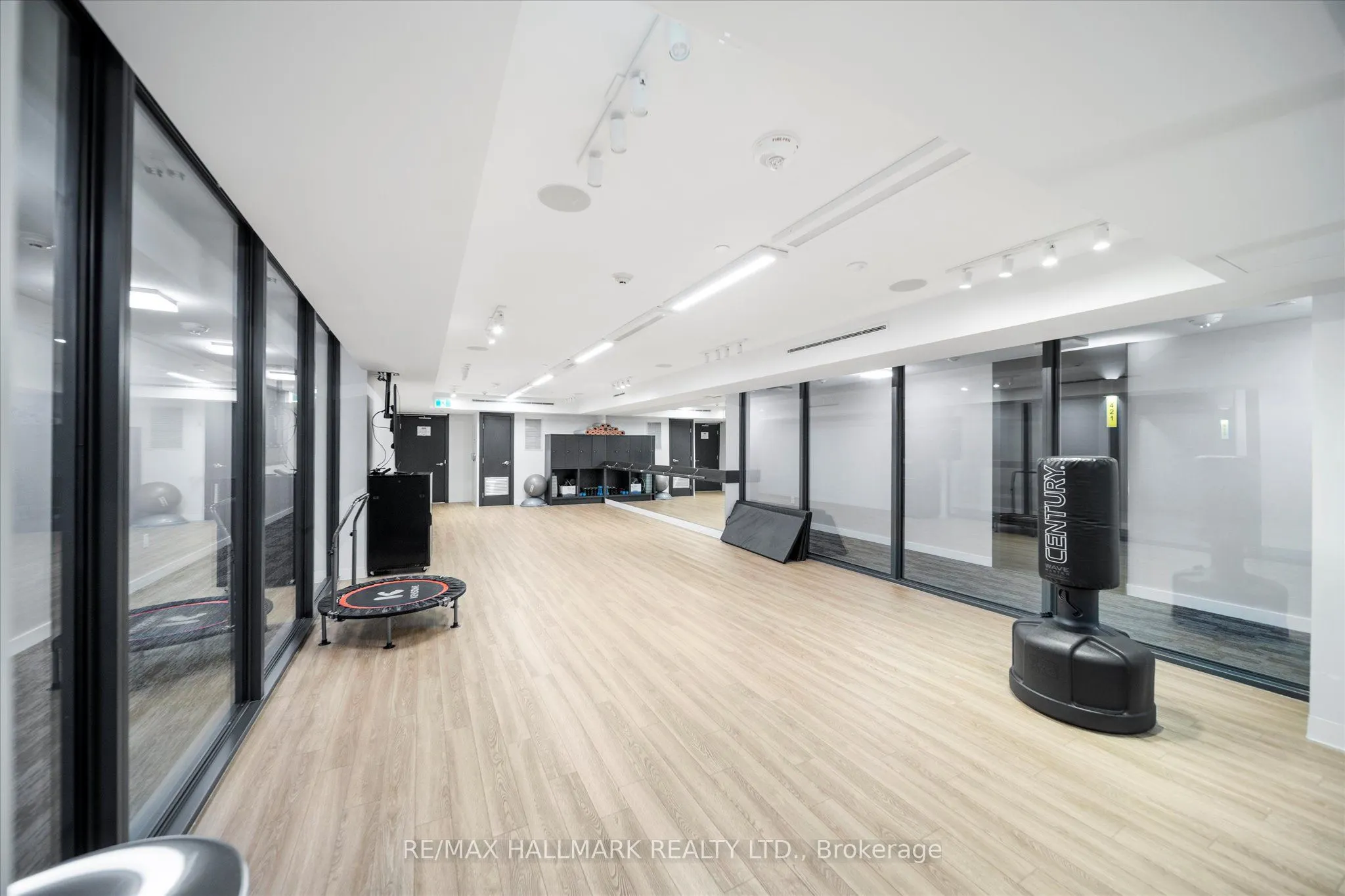 158 Front Street E, #413