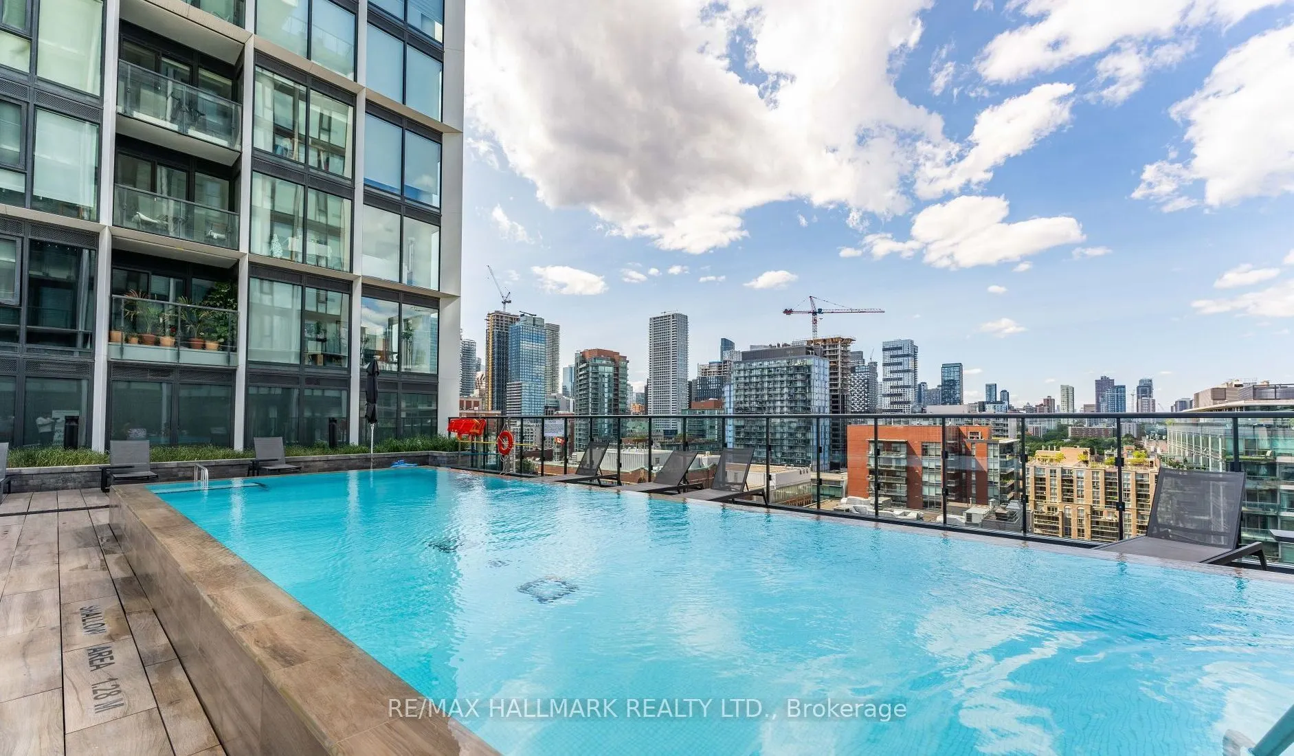 158 Front Street E, #413