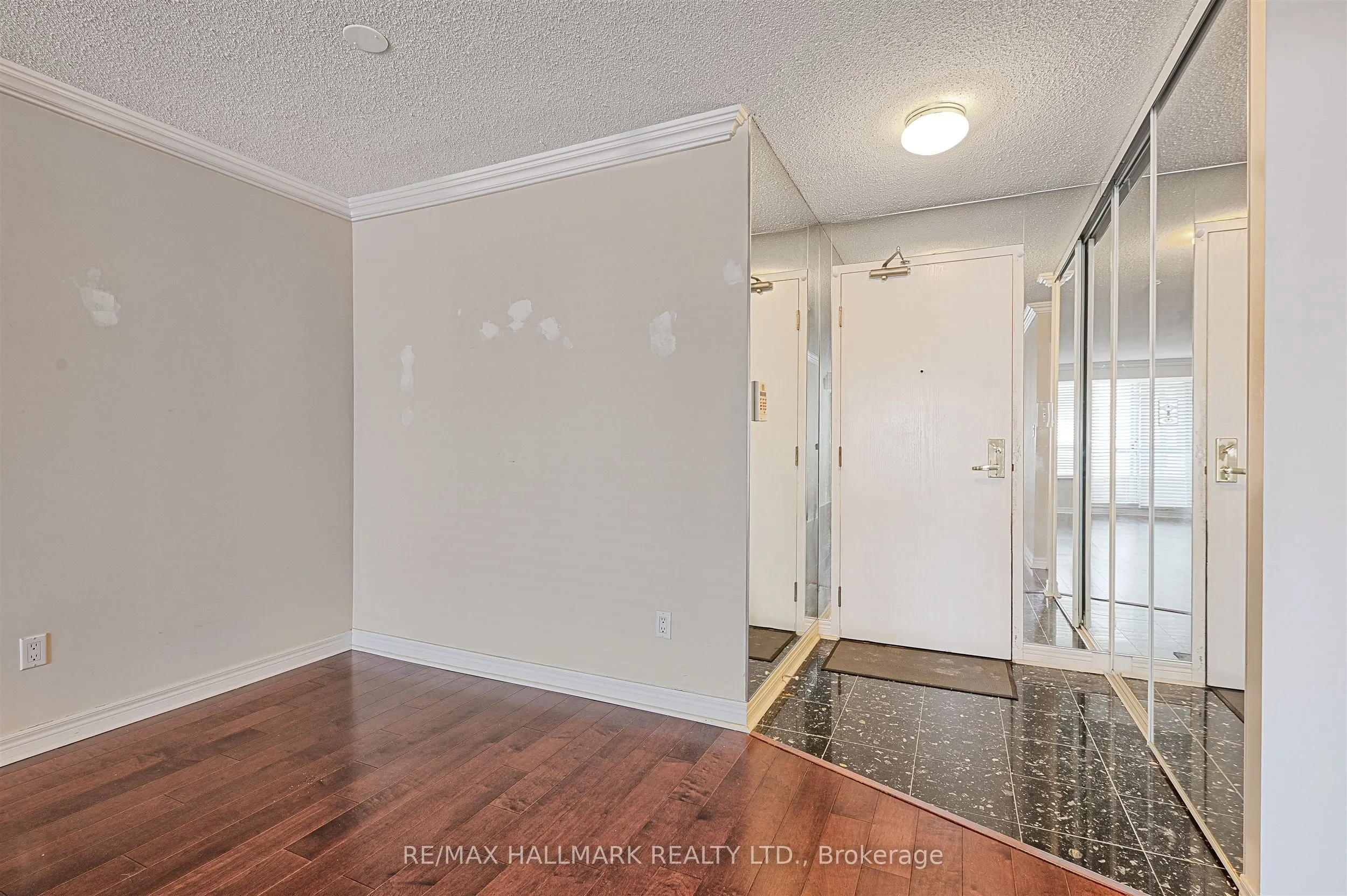 35 Merton Street, #511