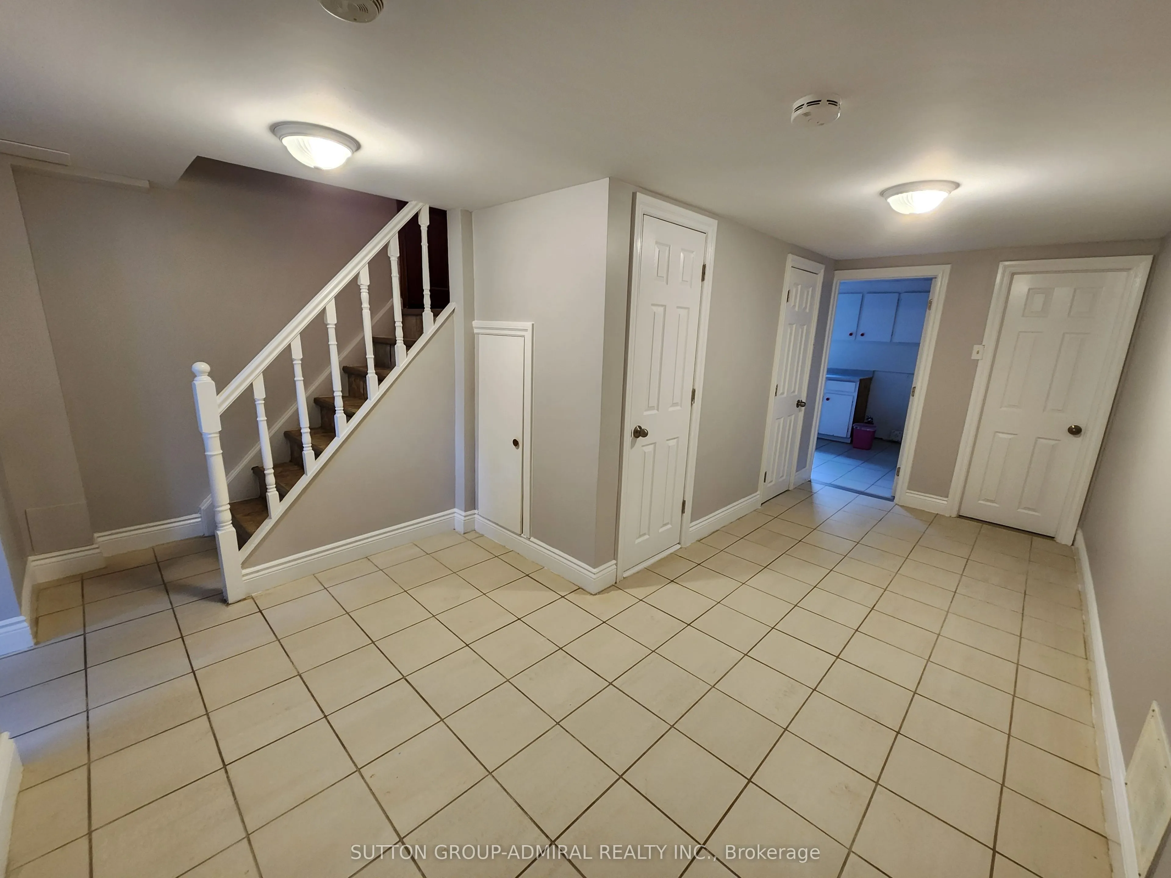 95 Almore Avenue
