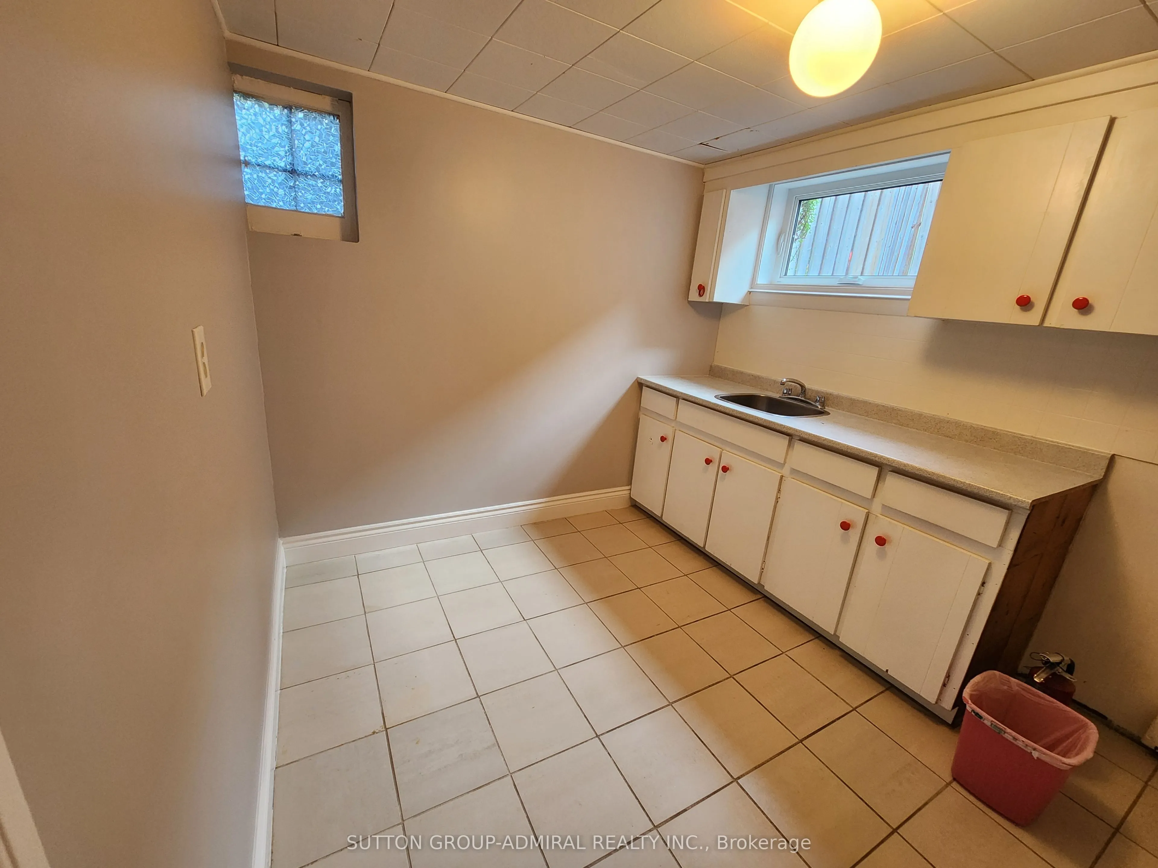 95 Almore Avenue
