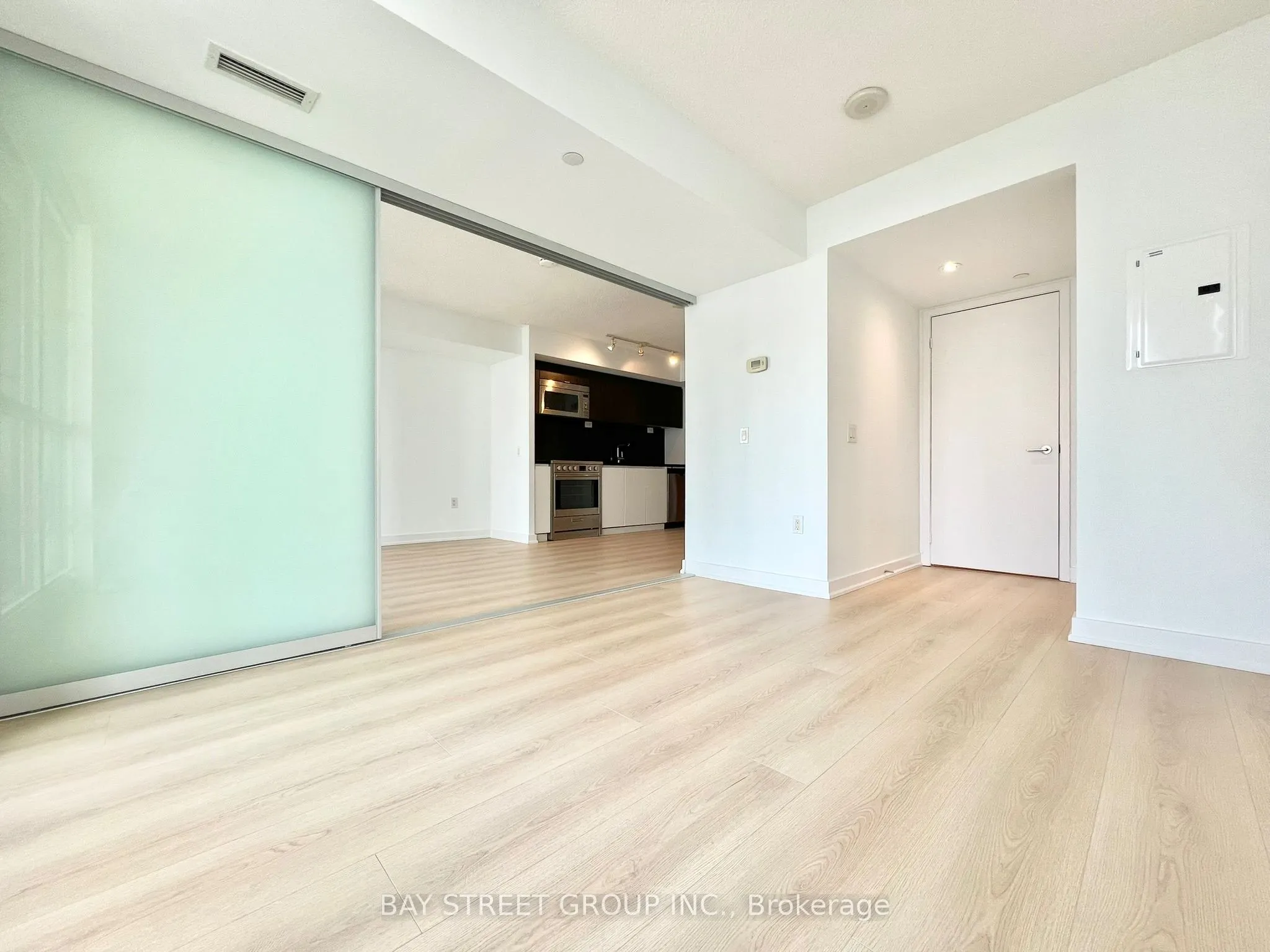 75 Queens Wharf Road, #2611