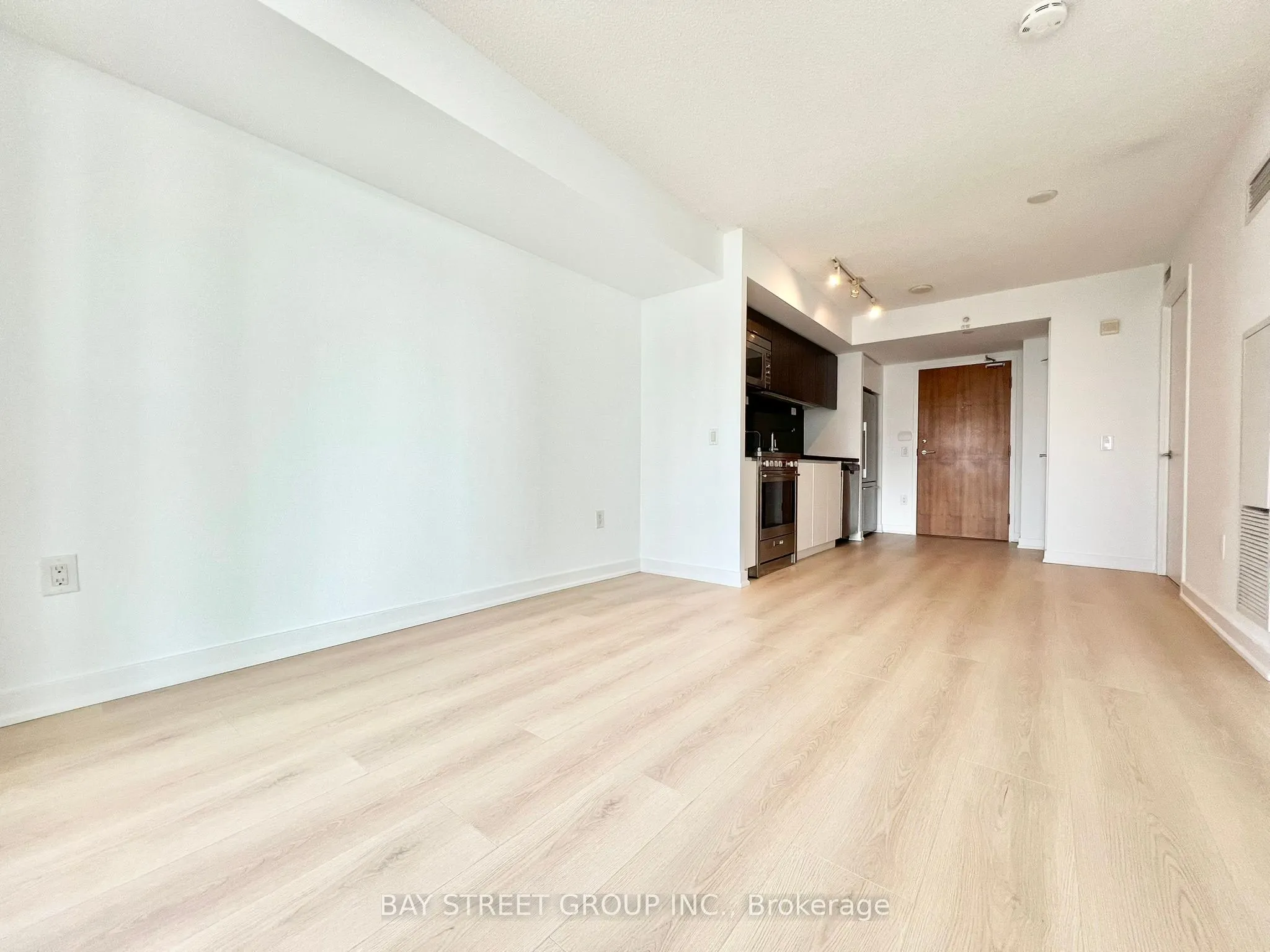 75 Queens Wharf Road, #2611