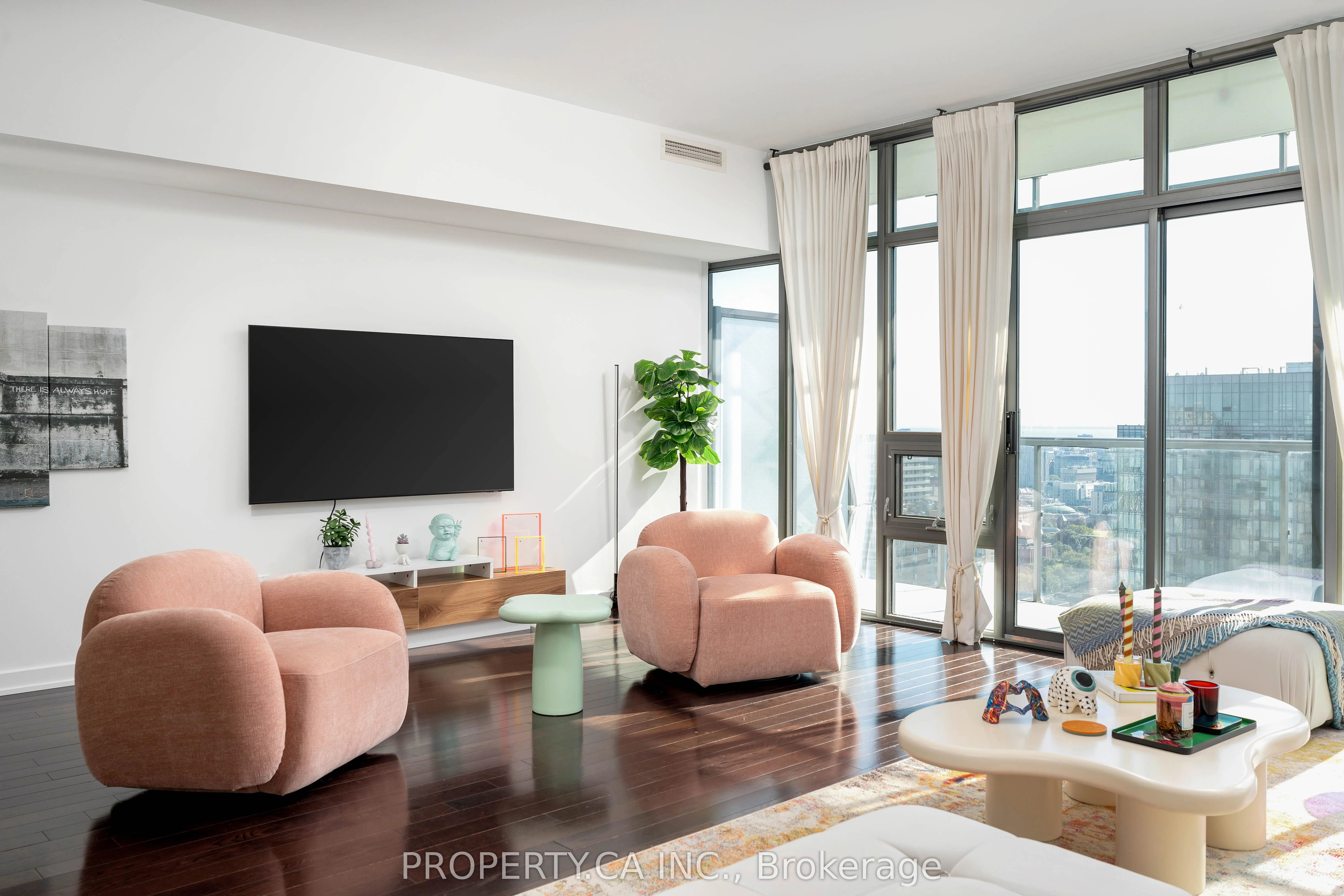 33 Charles Street E, #3606