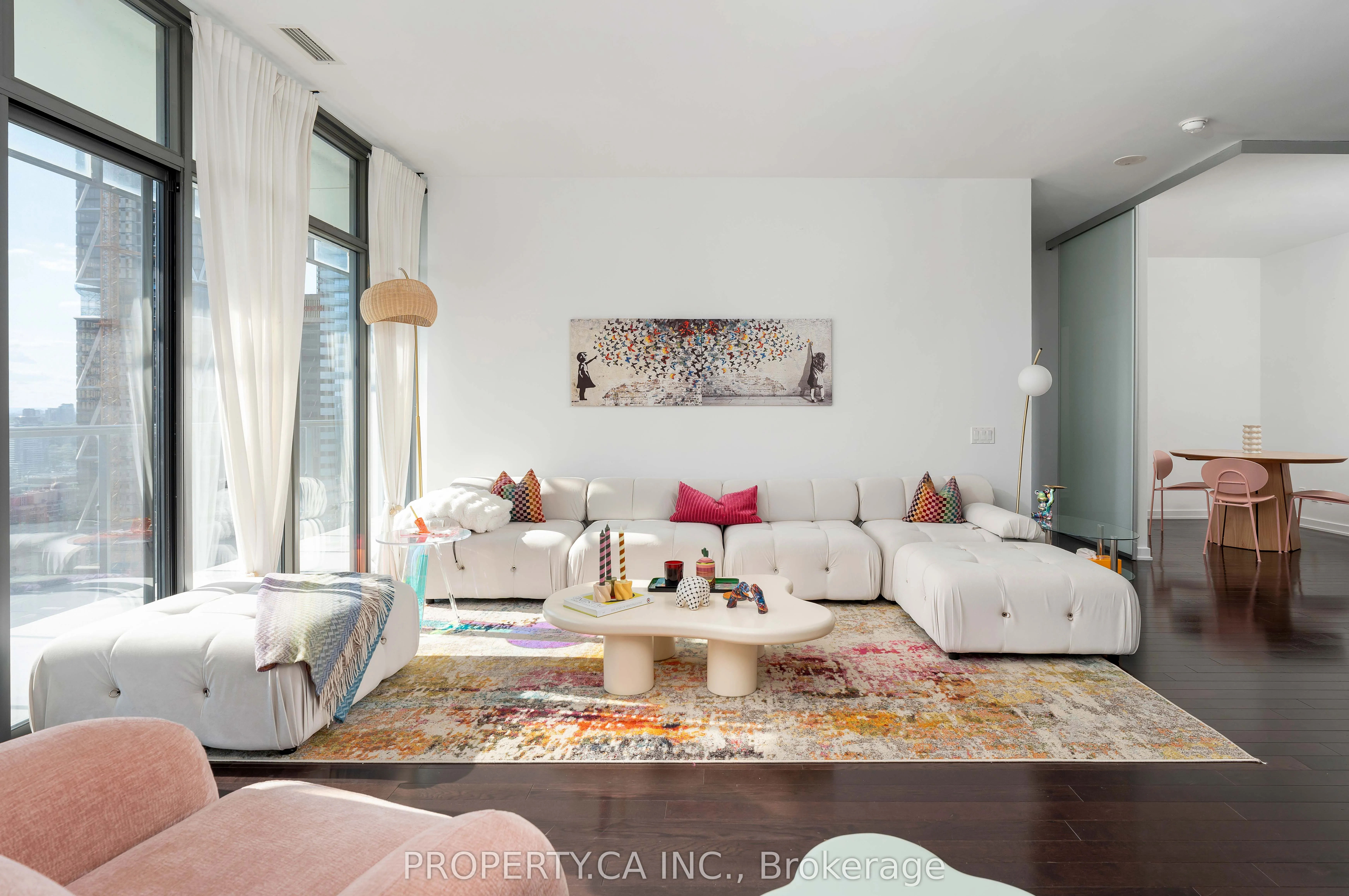 33 Charles Street E, #3606